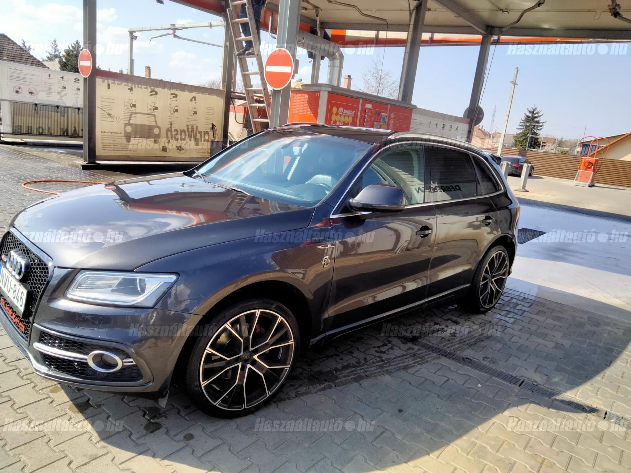 AUDI Q5 2010/3 - 1