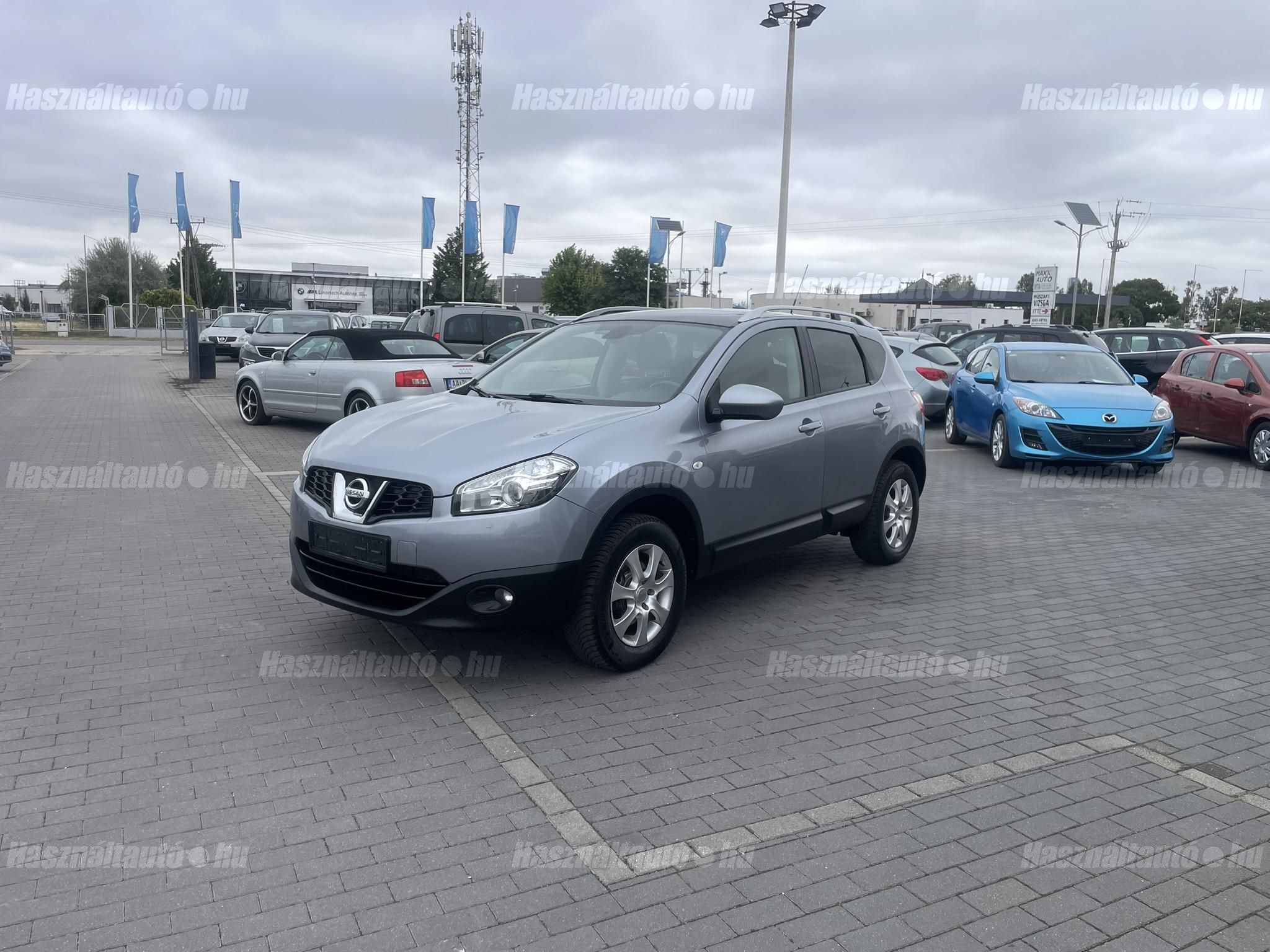 NISSAN QASHQAI 2010/7 - 1