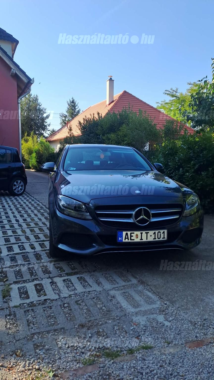 MERCEDES-BENZ C 180 2015/10 - 1