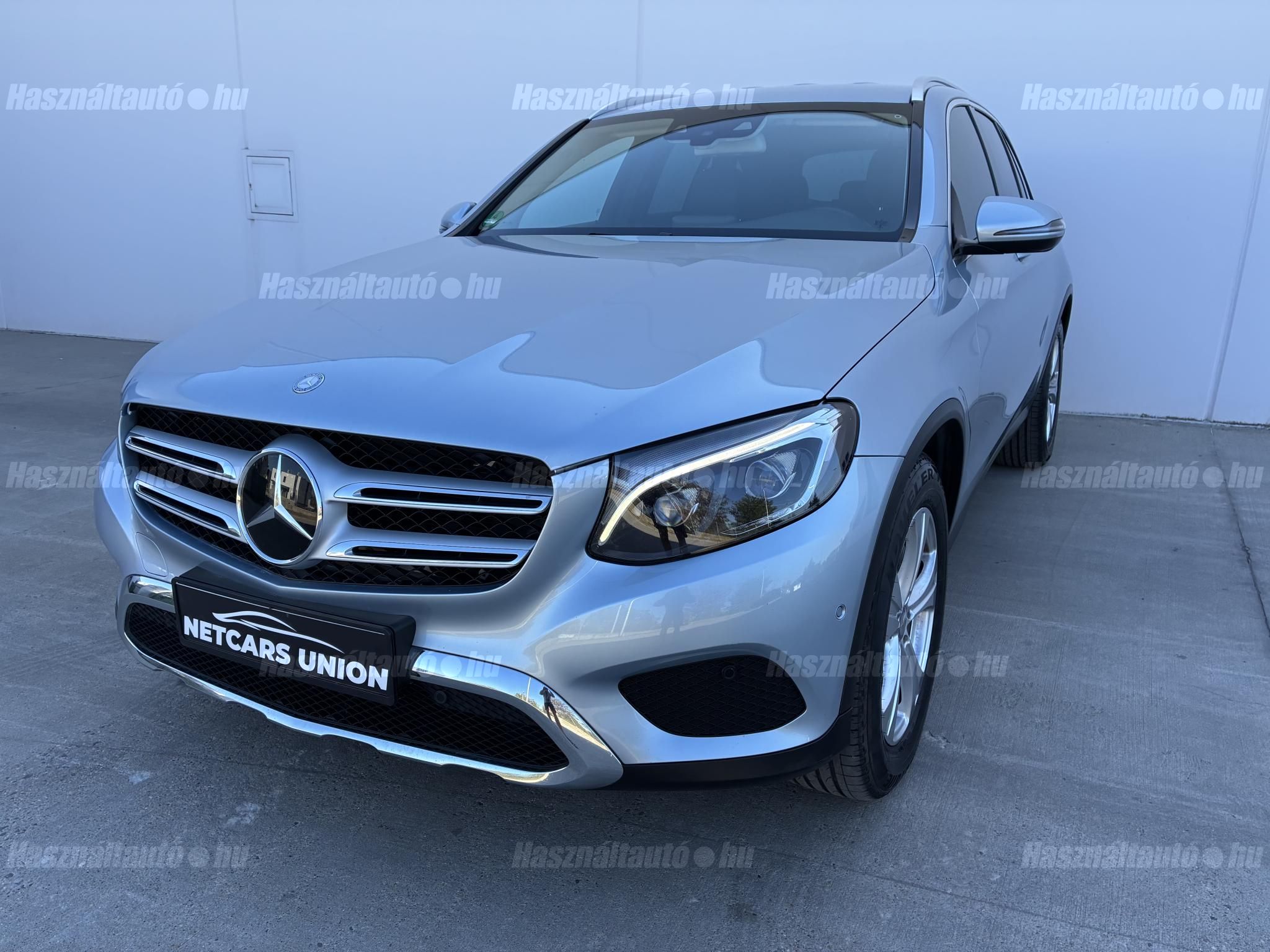 MERCEDES-BENZ GLC 250 2016/7 - 1