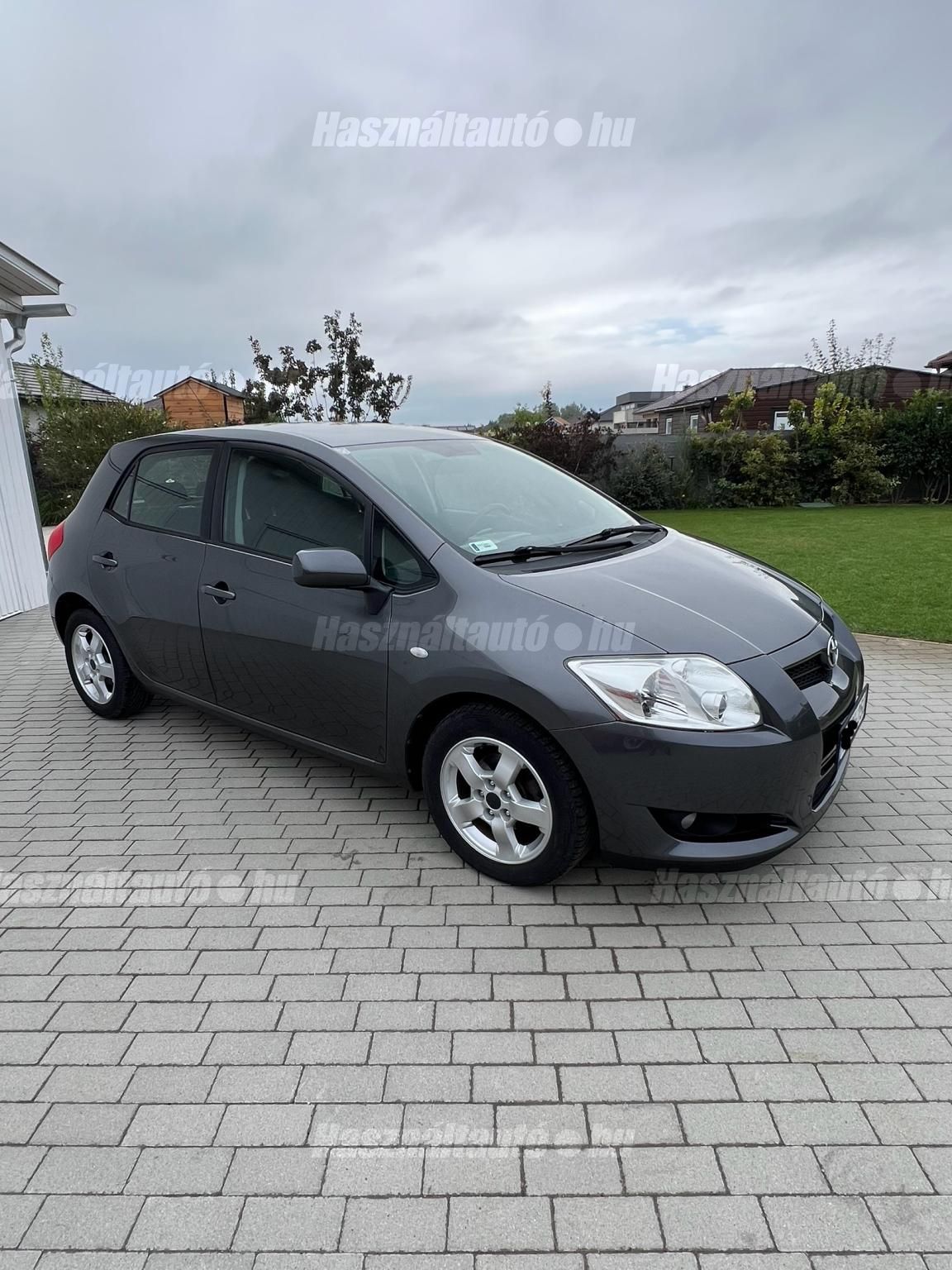 TOYOTA AURIS 2008/1 - 1