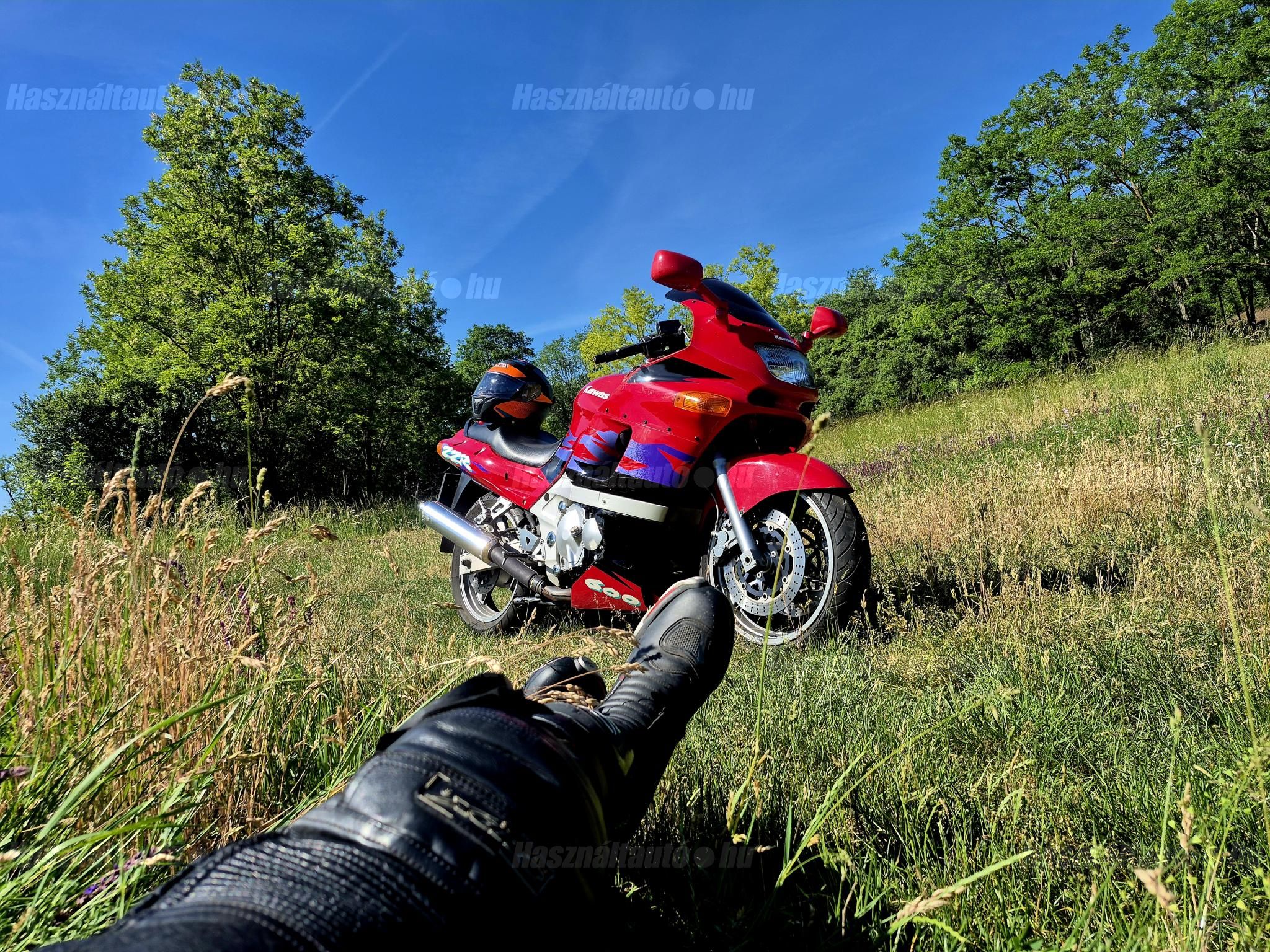 KAWASAKI ZZ-R 600 1996/5 - 1