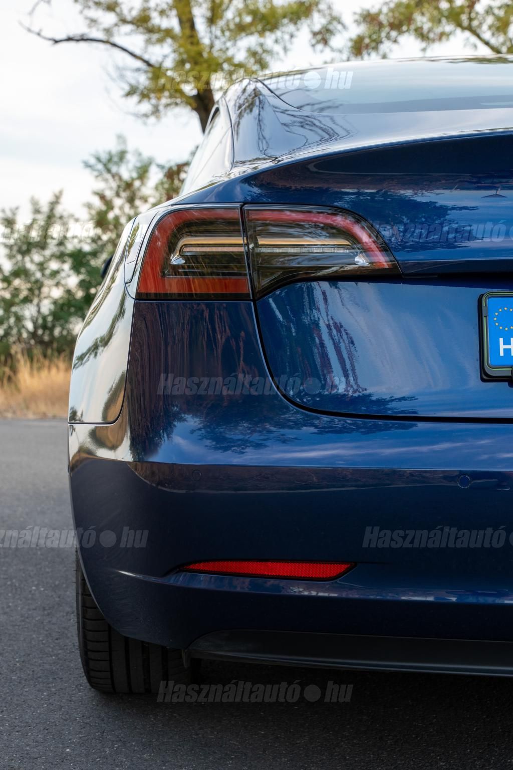 TESLA MODEL 3 2021/9 - 1