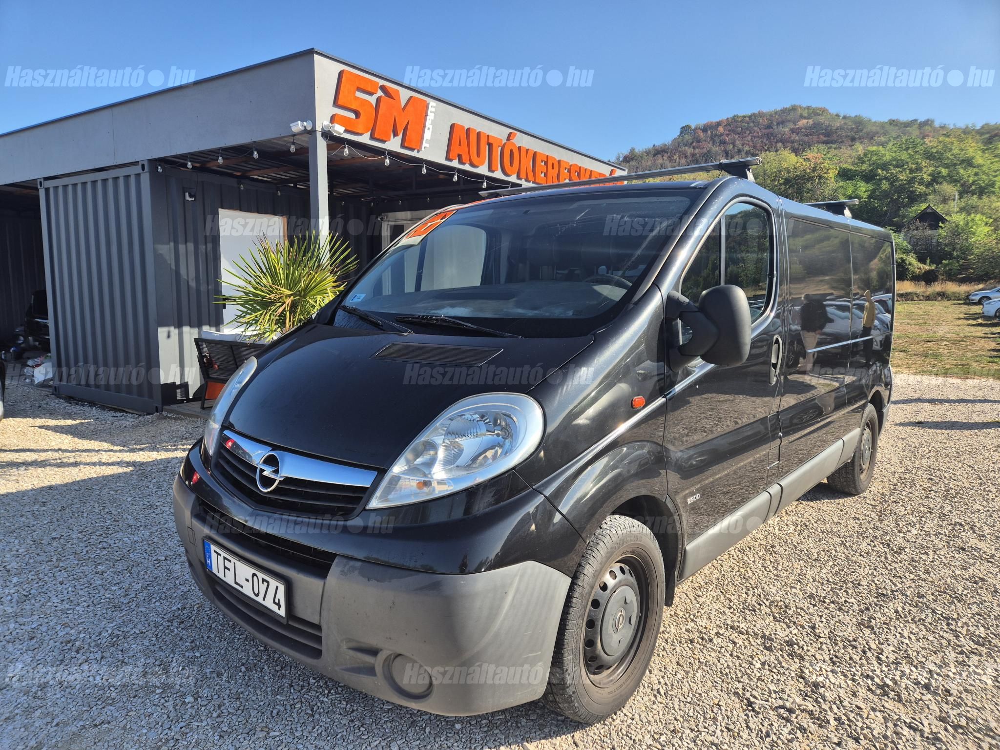 OPEL VIVARO 2010/6 - 1