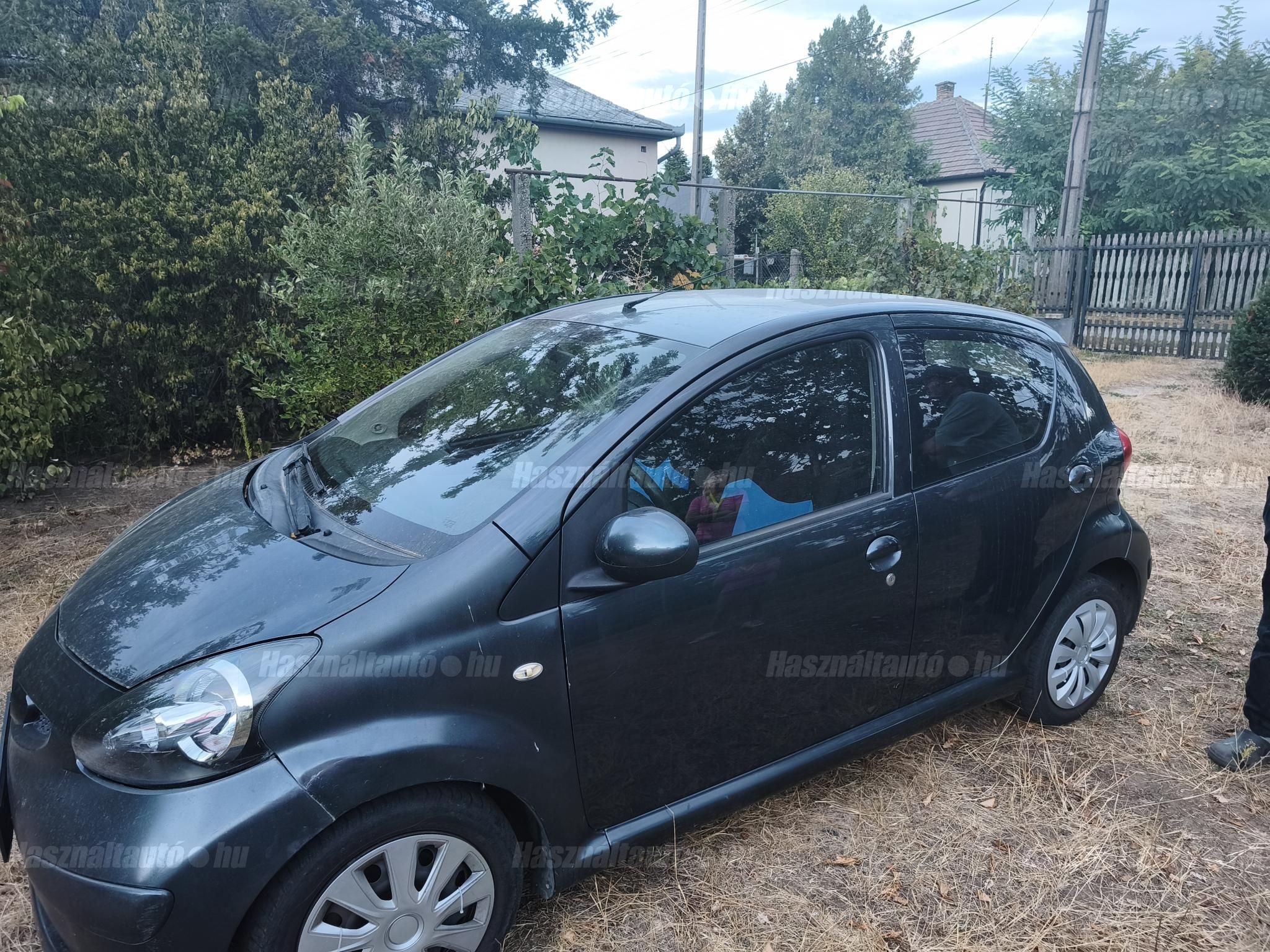 TOYOTA AYGO 2007/4 - 1
