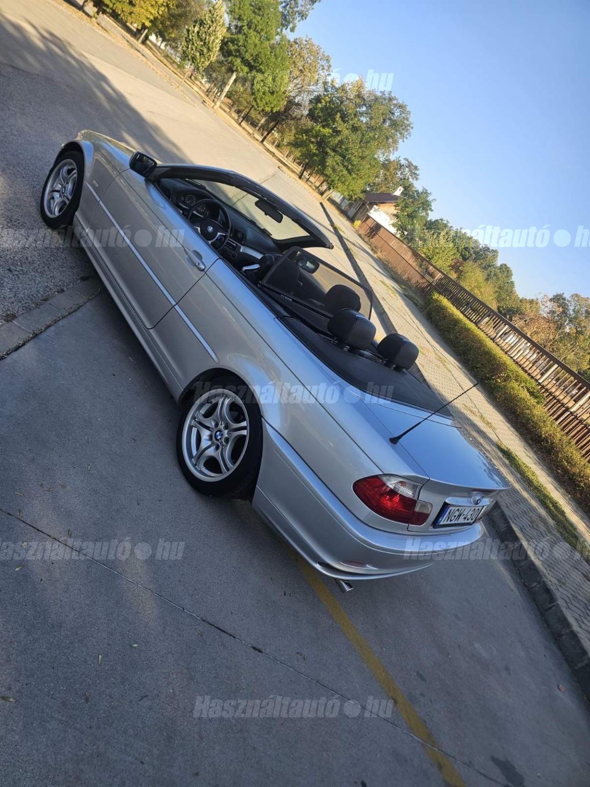 BMW 318 2002/3 - 1