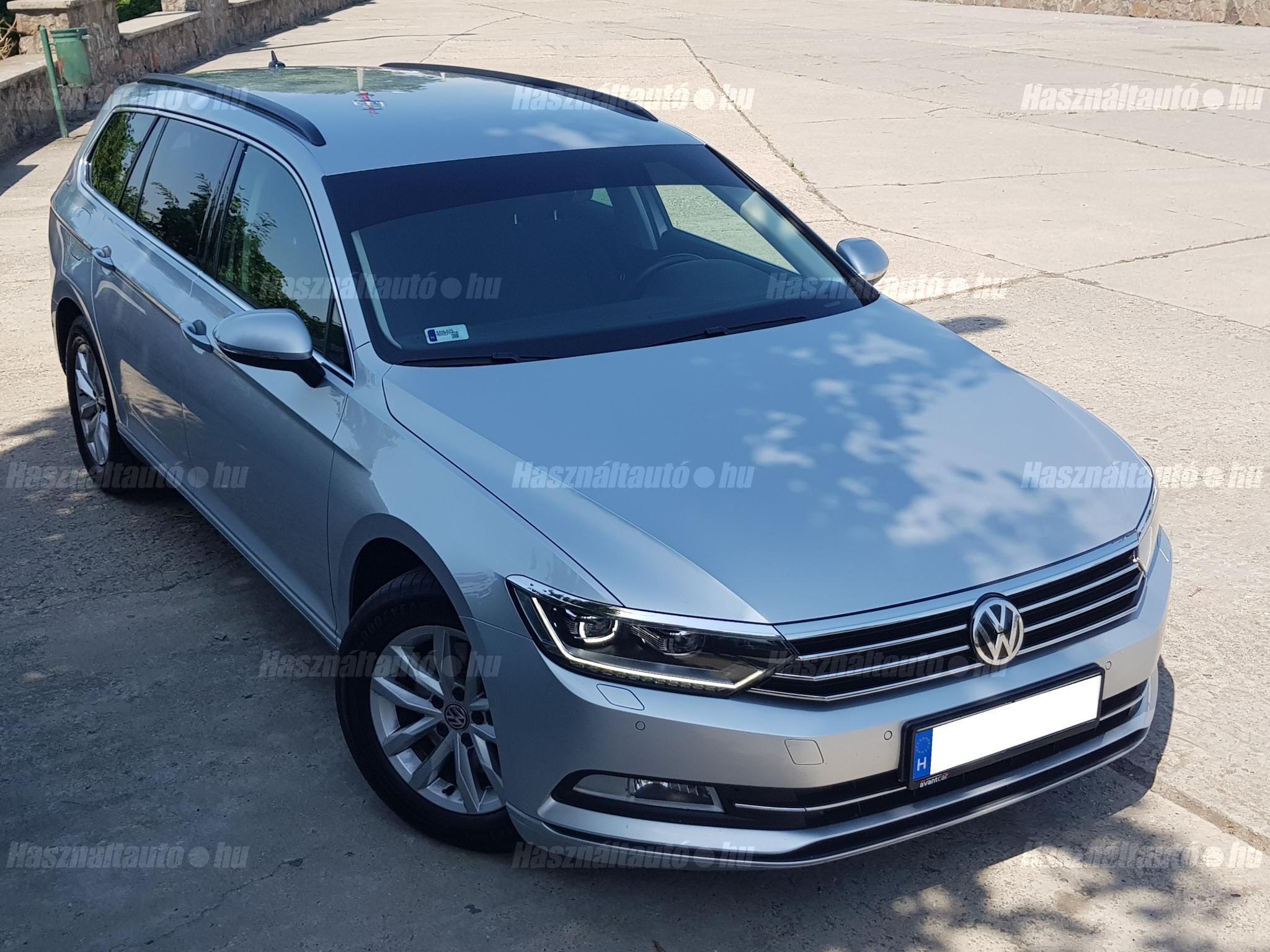 VOLKSWAGEN PASSAT 2019/7 - 1