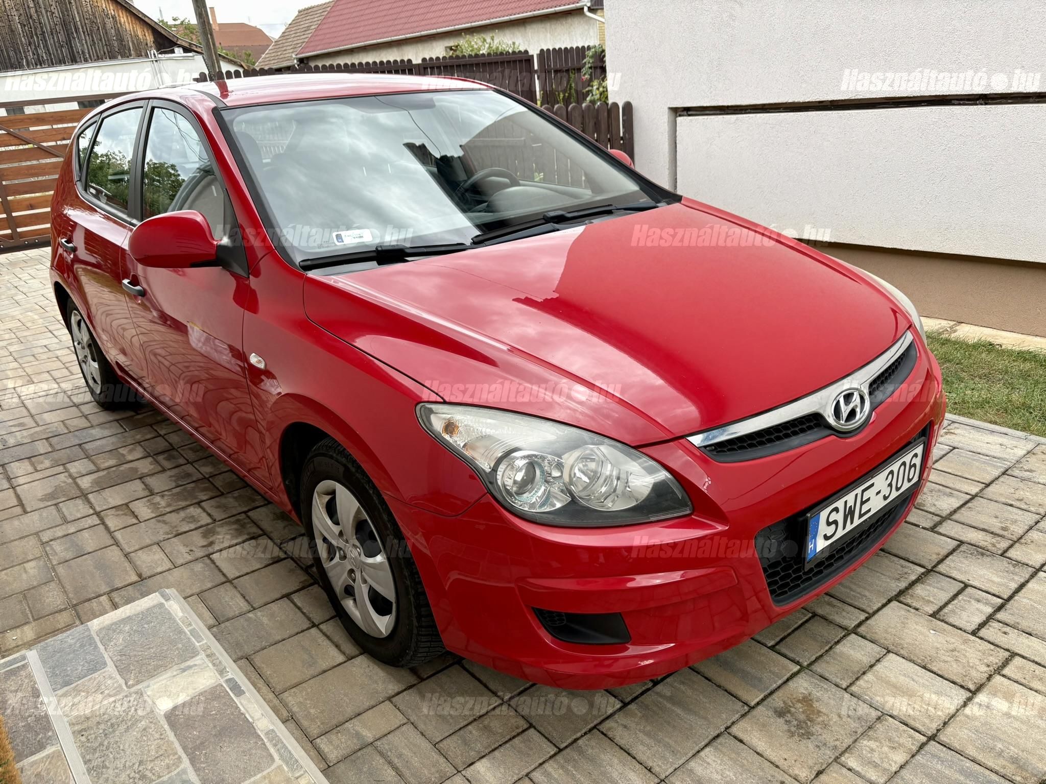 HYUNDAI I30 2009/9 - 1