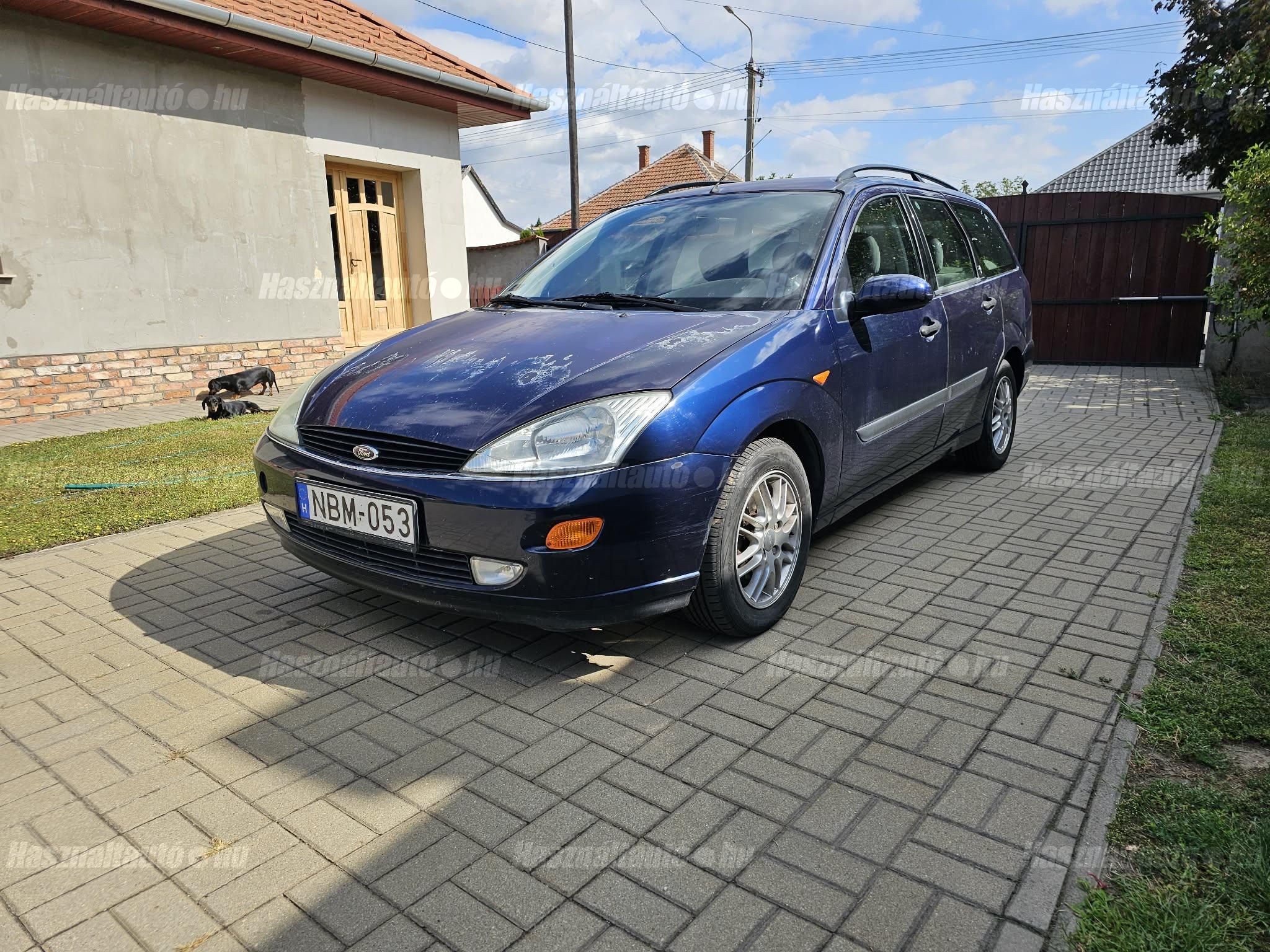 FORD FOCUS 2001 - 1
