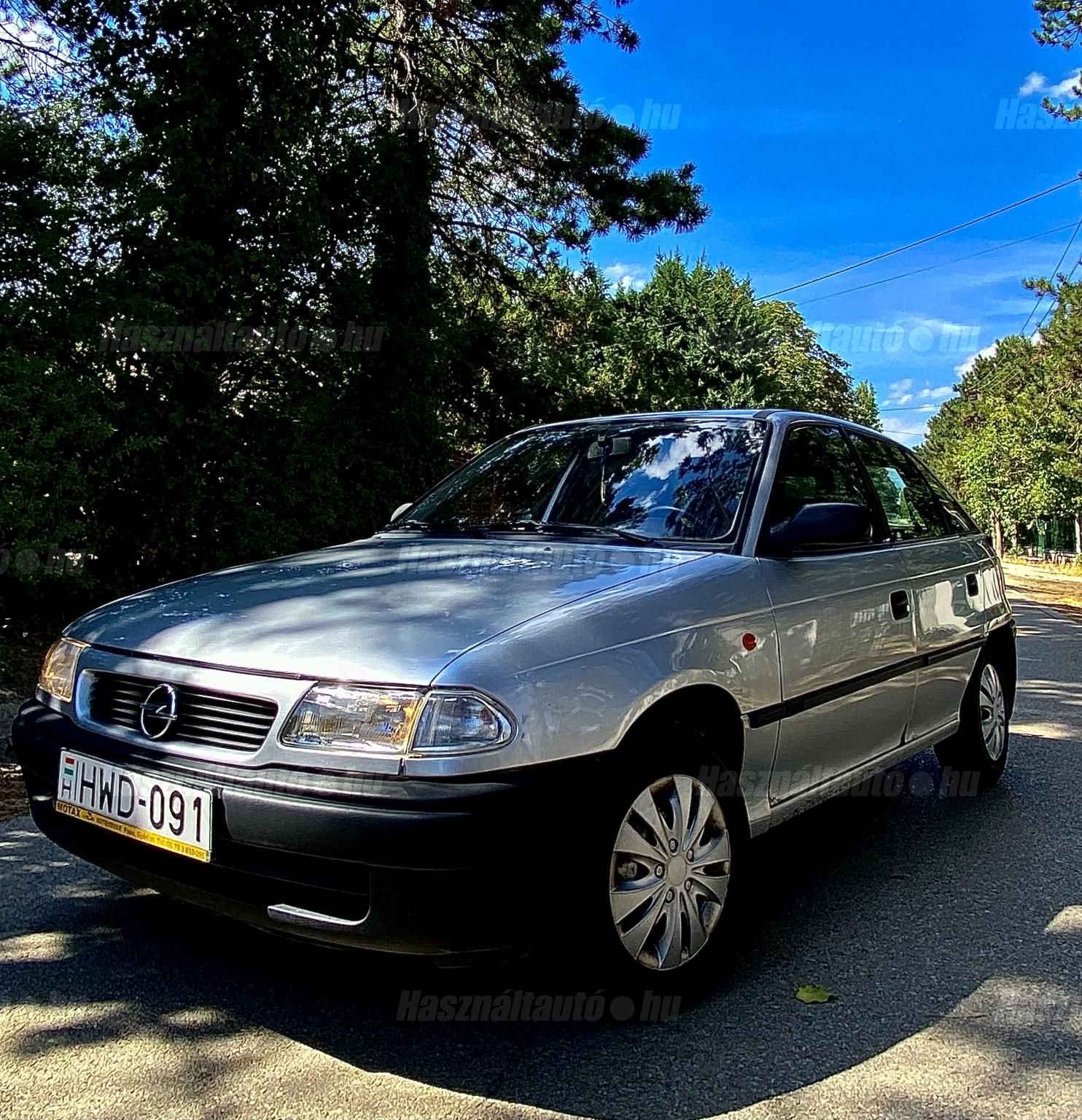 OPEL ASTRA F 2002/2 - 1