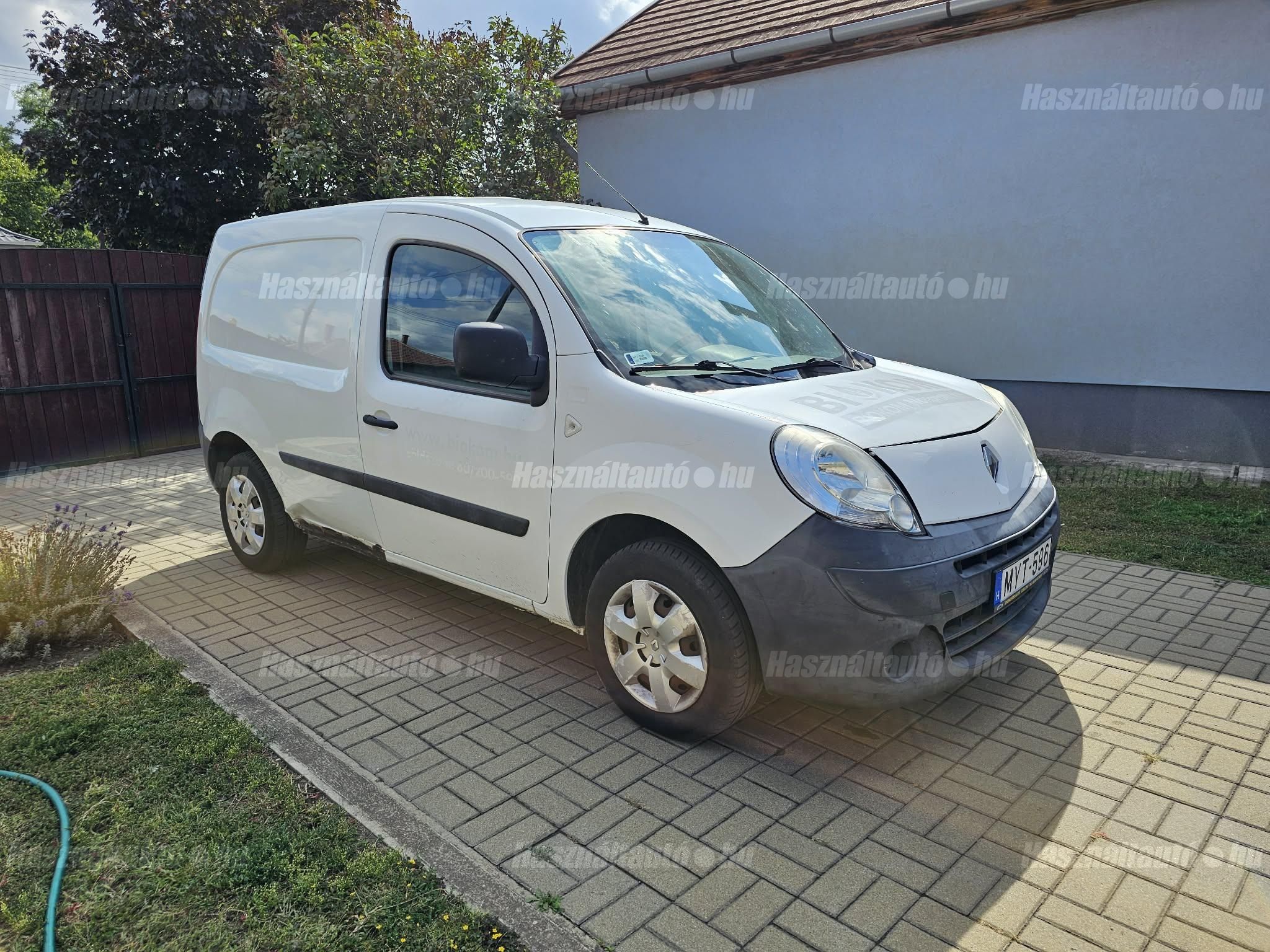 RENAULT KANGOO 2010/7 - 1