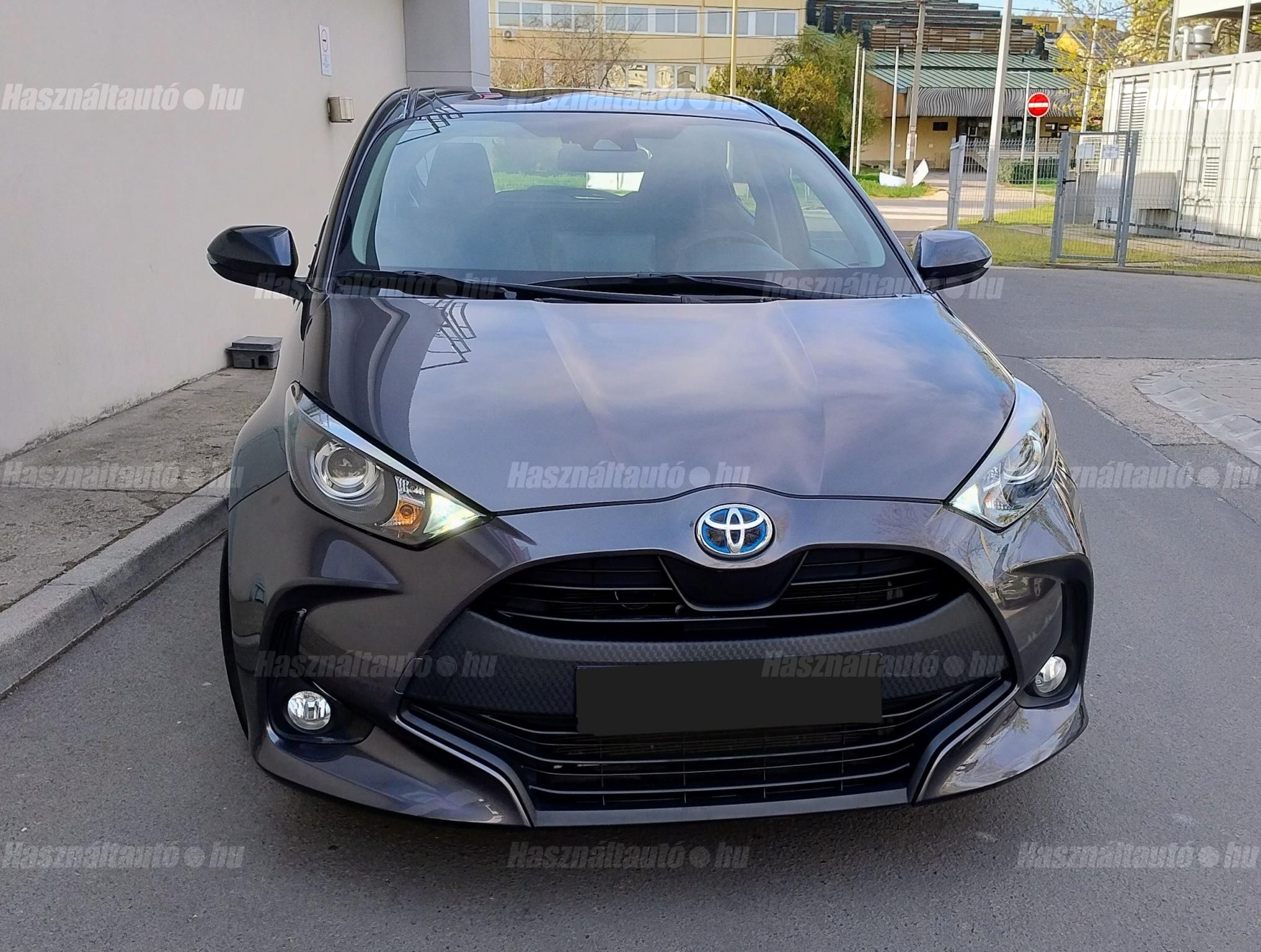 TOYOTA YARIS 2022/9 - 1