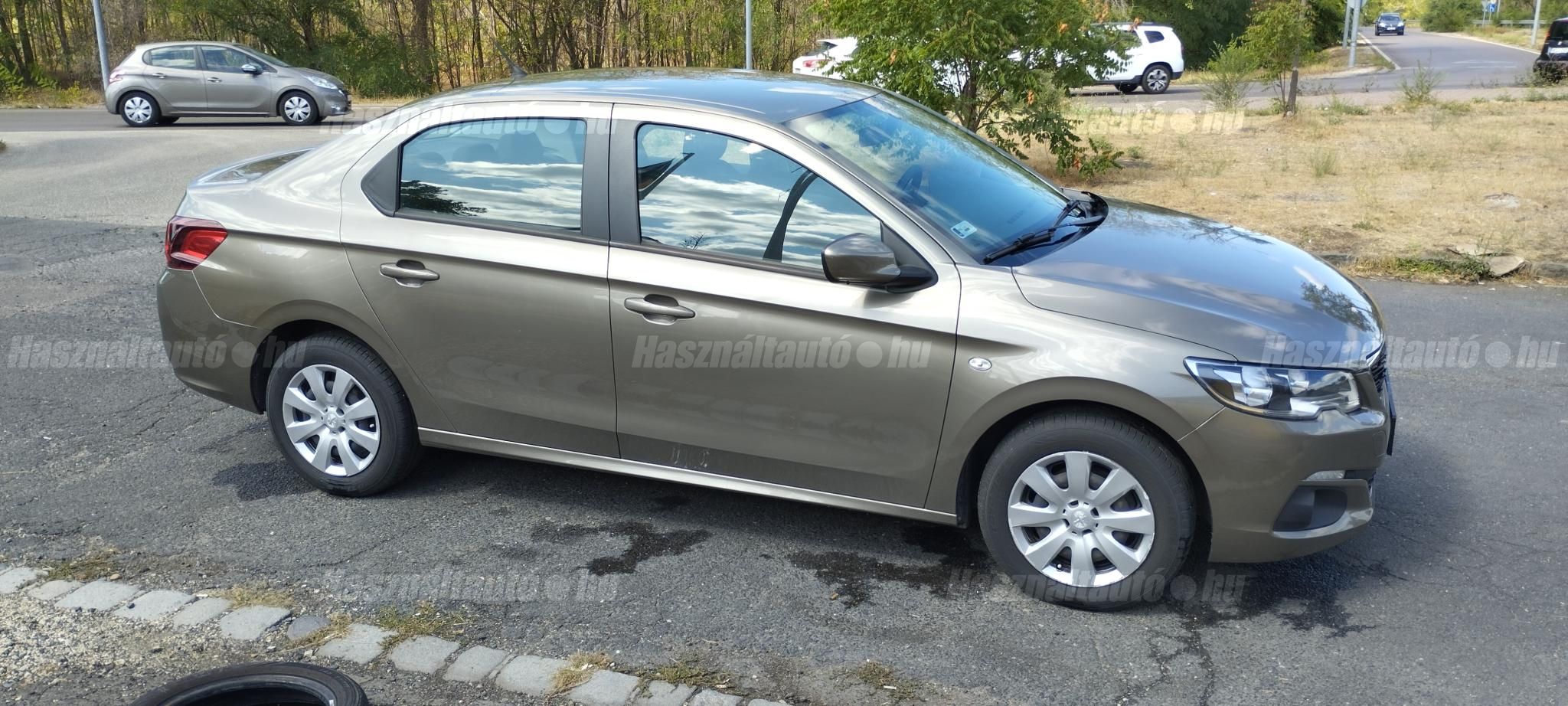 PEUGEOT 301 2018/2 - 1