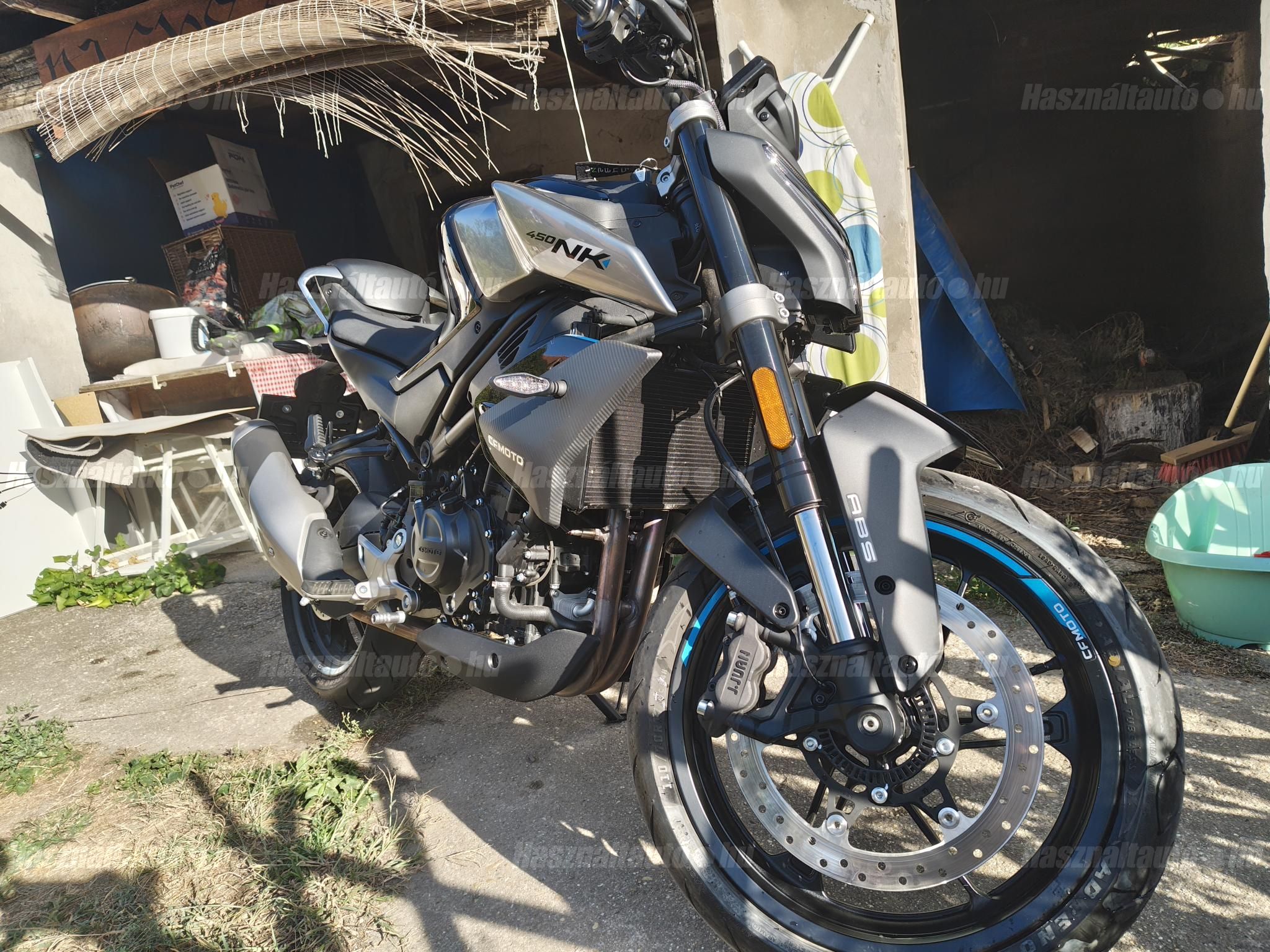 CFMOTO 450 NK 2026/6 - 1