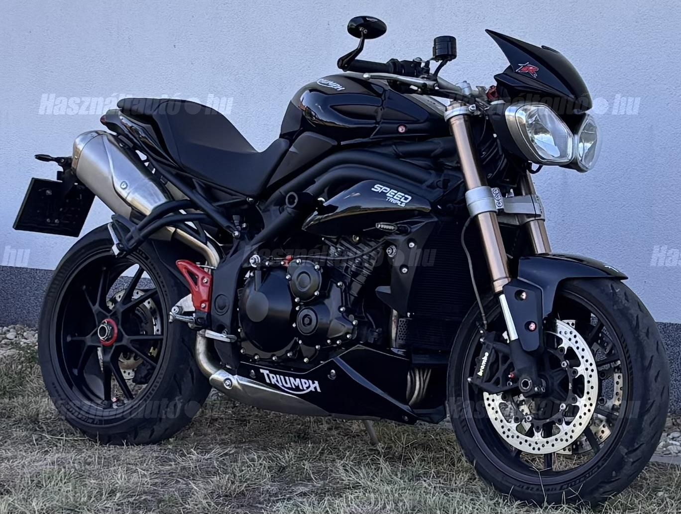 TRIUMPH SPEED TRIPLE 1050 2011/4 - 1