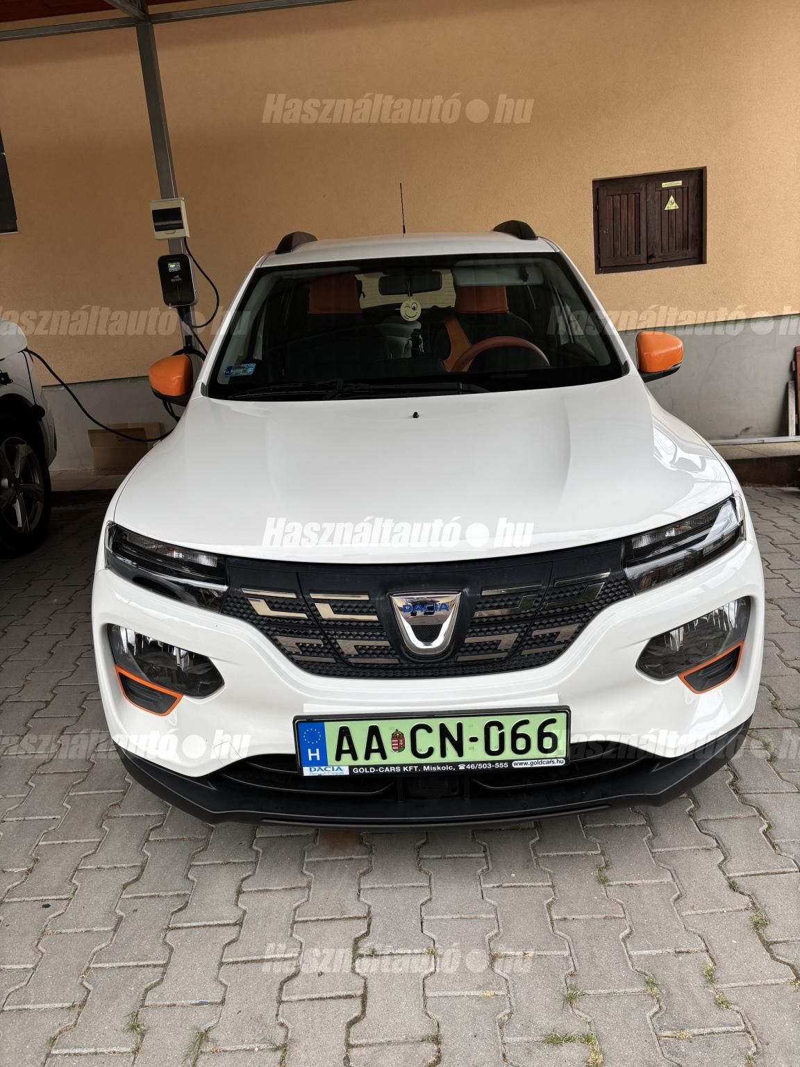 DACIA SPRING 2022 - 1
