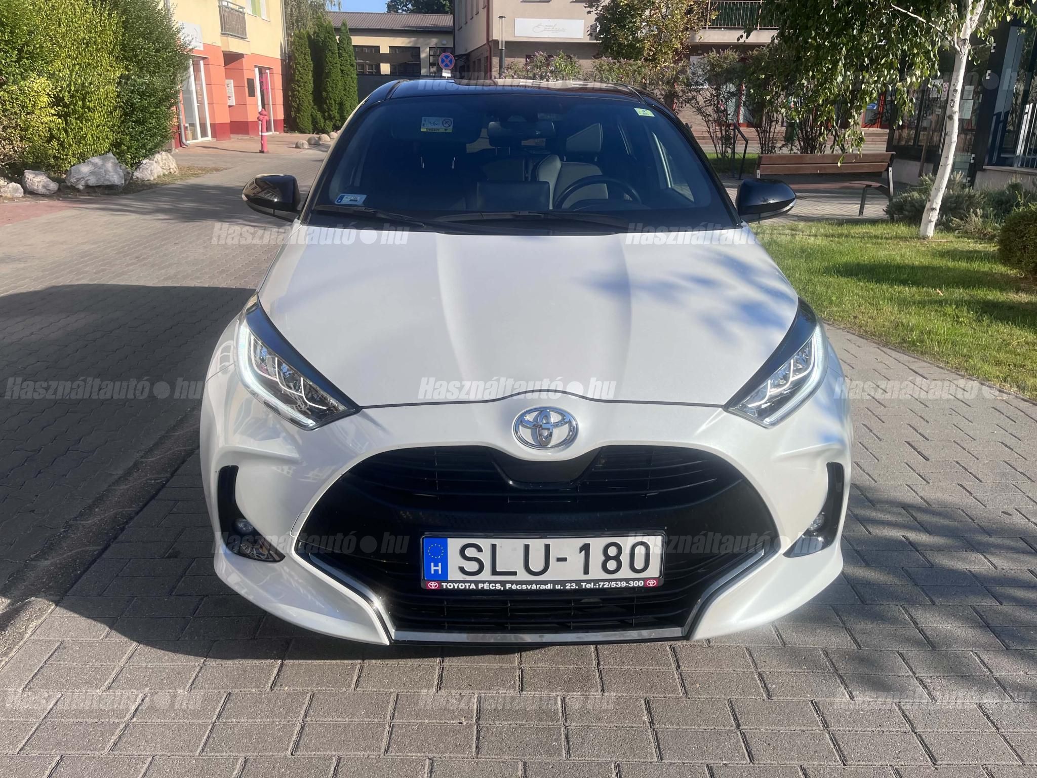 TOYOTA YARIS 2020/12 - 1