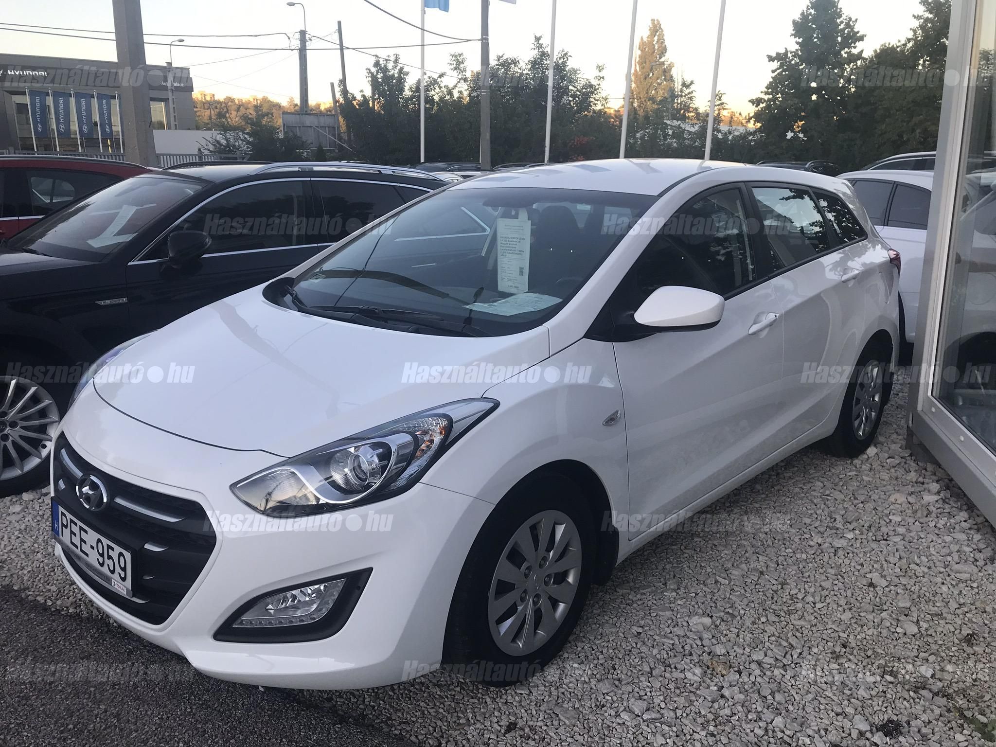 HYUNDAI I30 2017/5 - 1