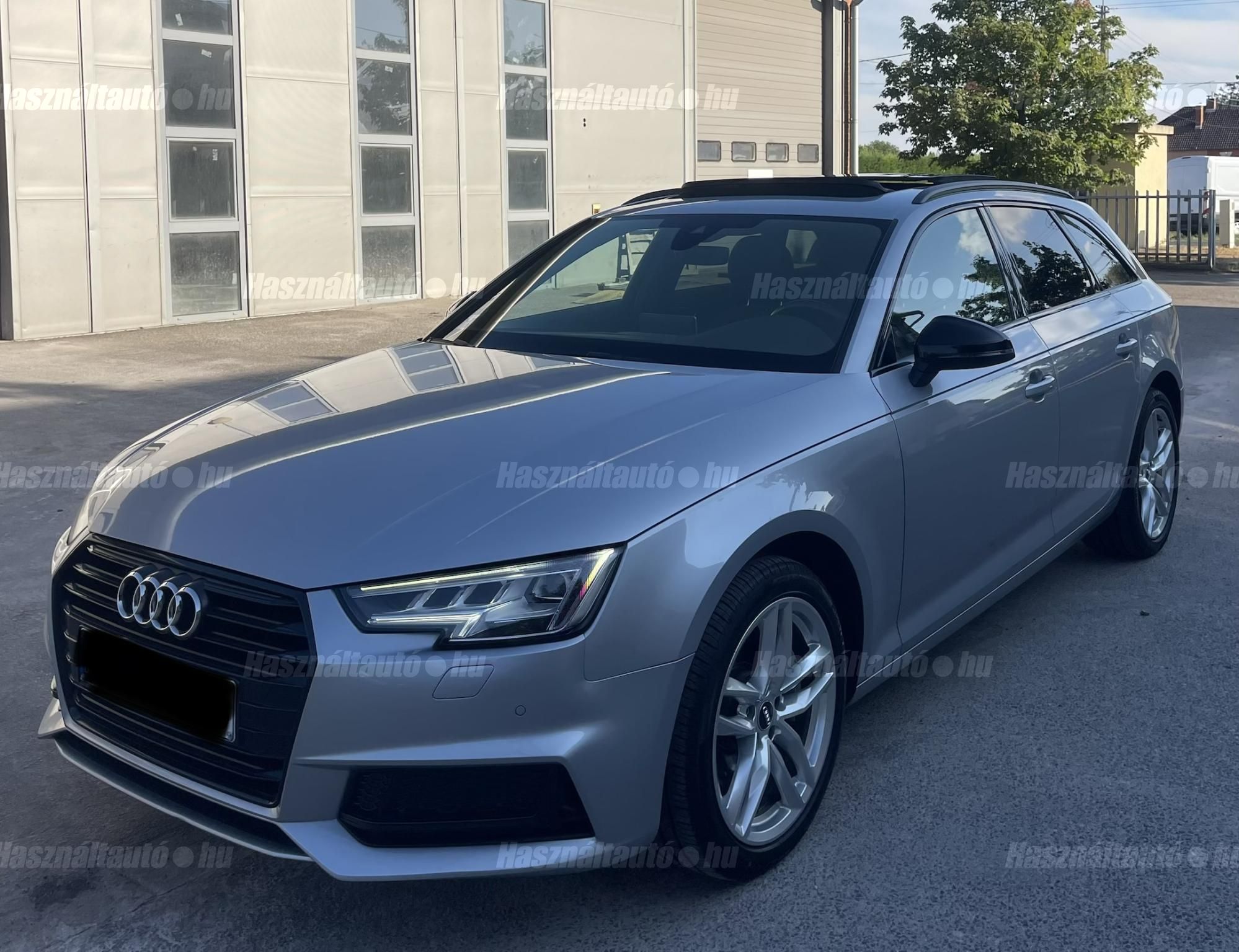 AUDI A4 2019/7 - 1