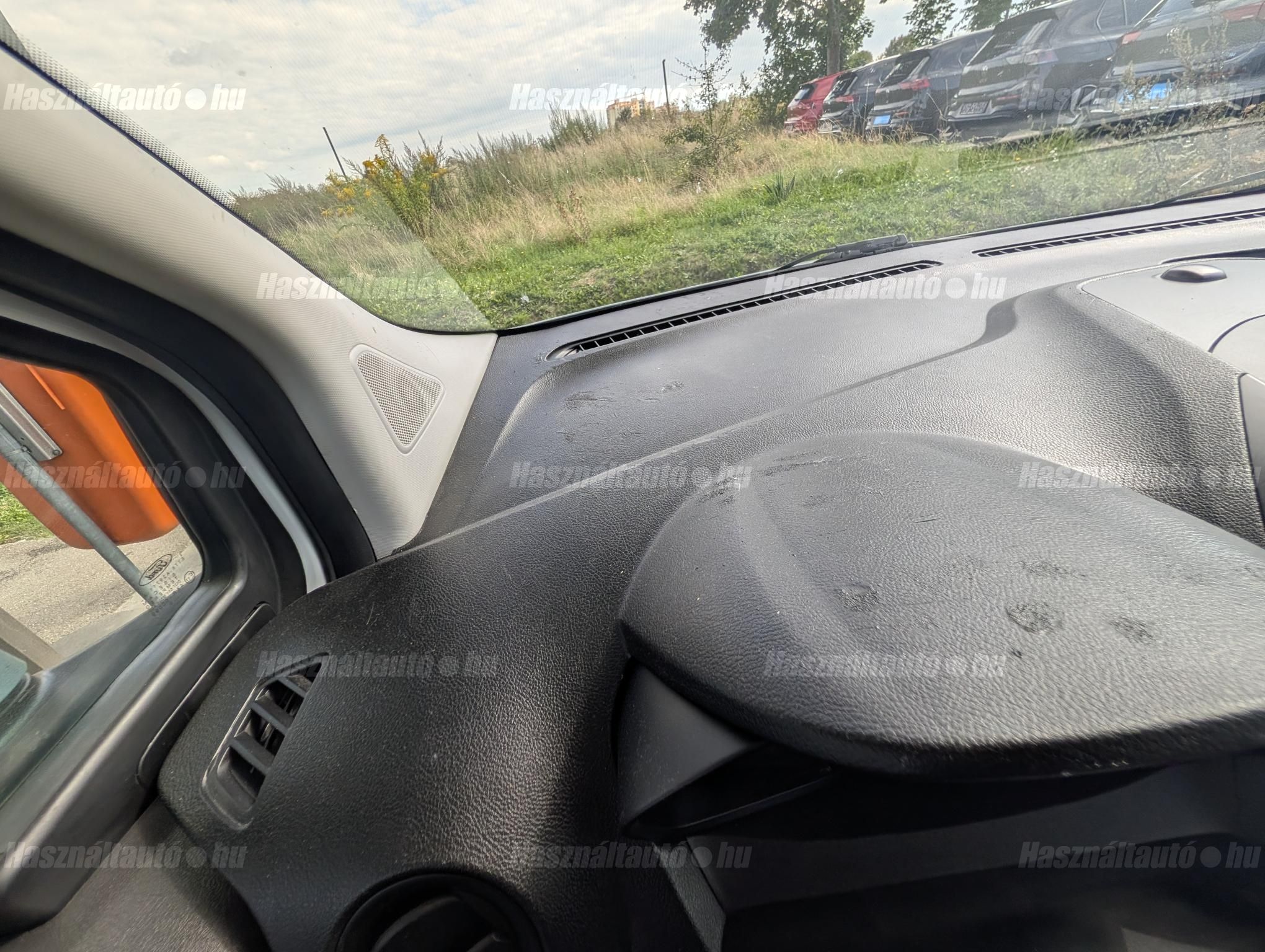 FORD COURIER 2020 - 1