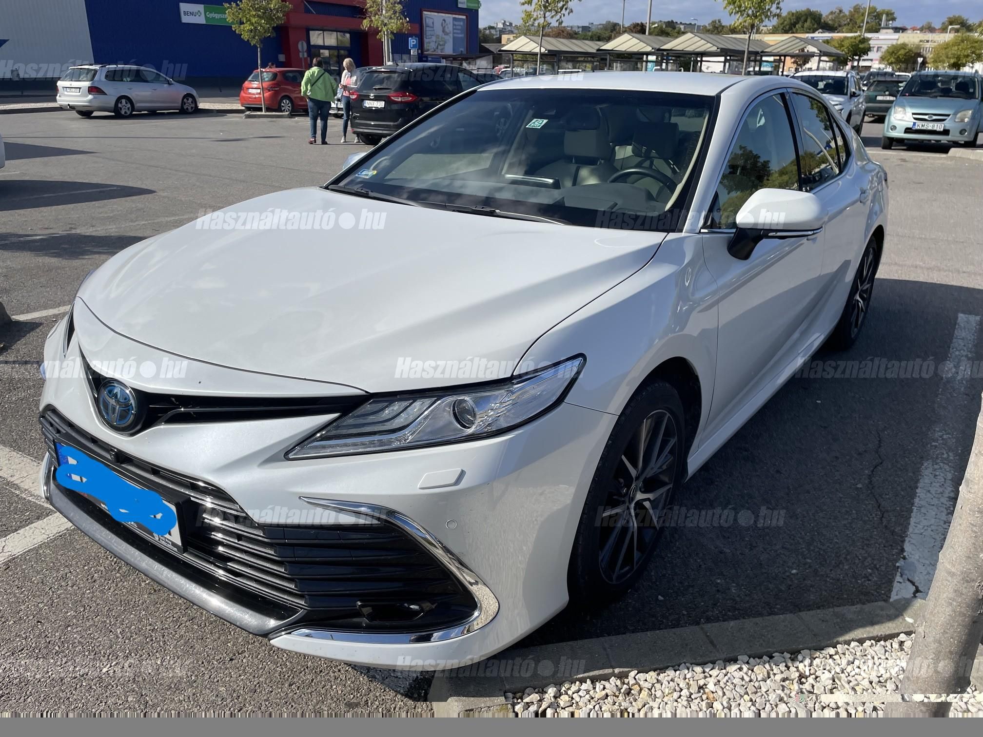 TOYOTA CAMRY 2021/9 - 1
