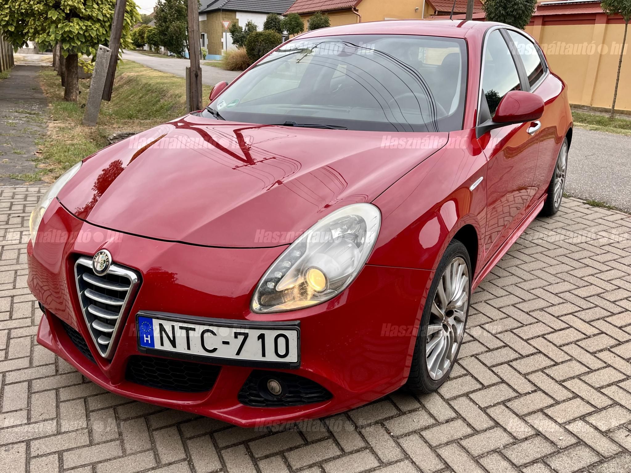 ALFA ROMEO GIULIETTA 2011/2 - 1