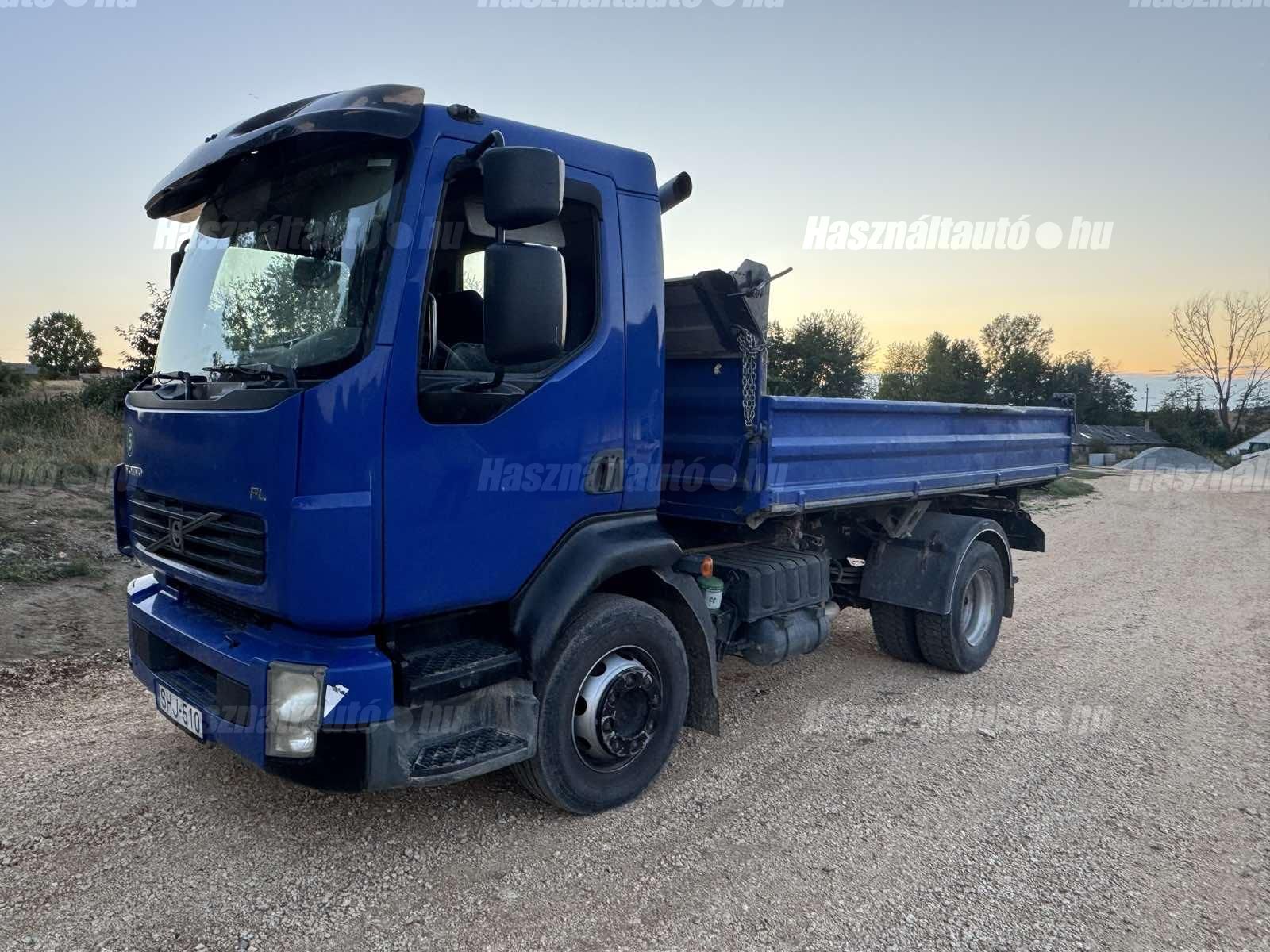 VOLVO 2010/2 - 1