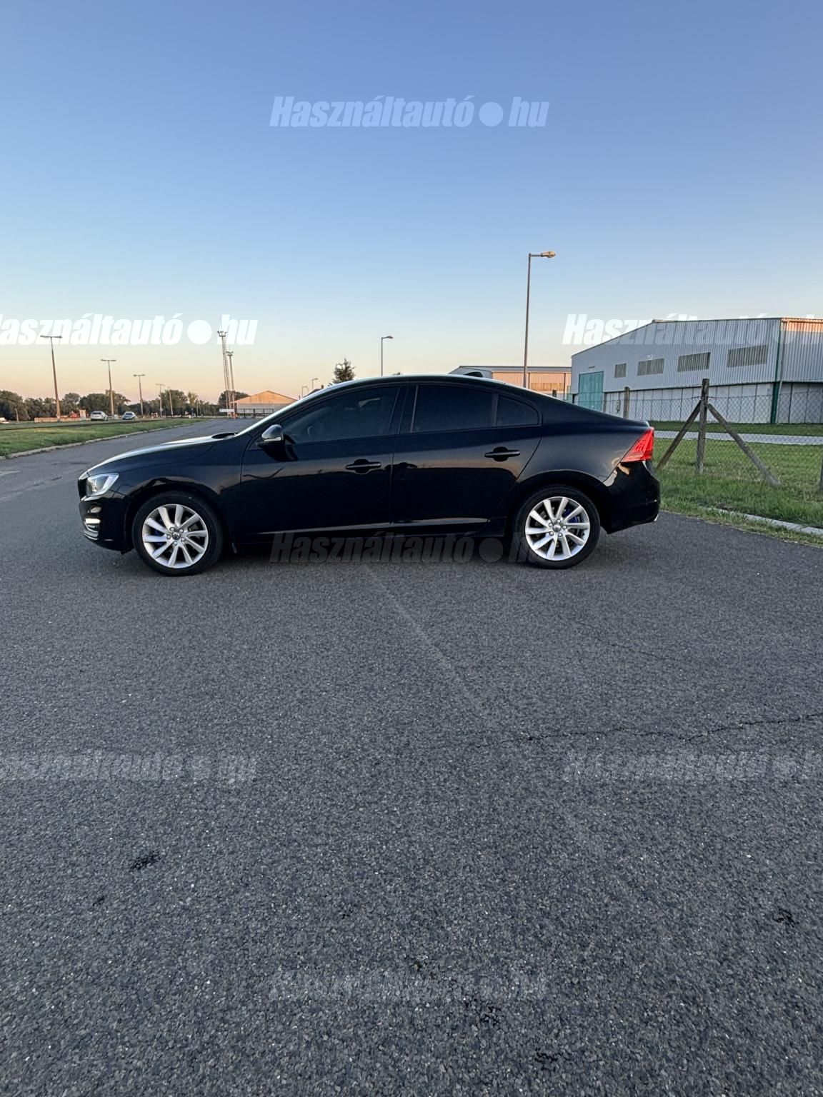 VOLVO S60 2016/6 - 1