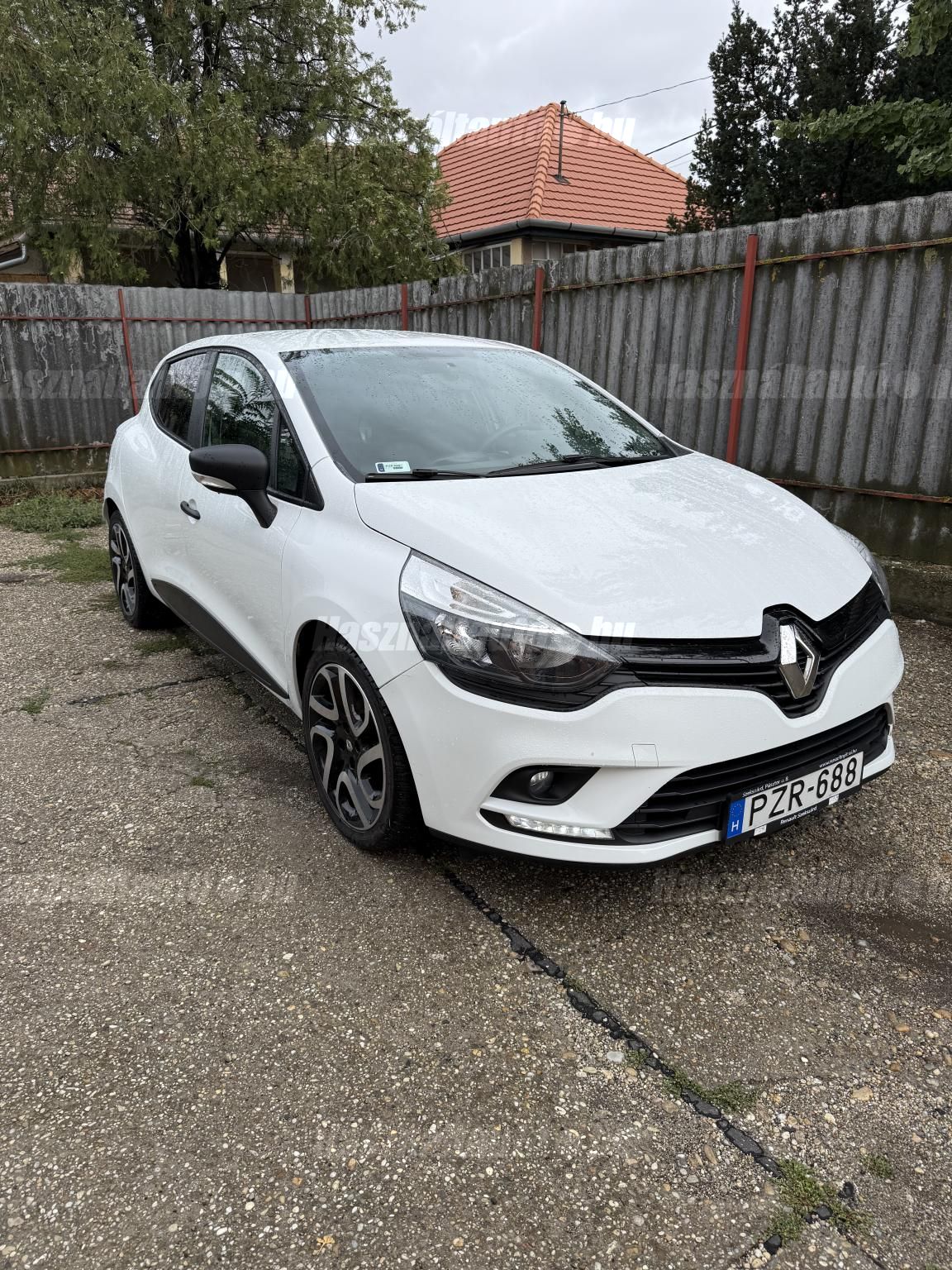 RENAULT CLIO 2018/7 - 1