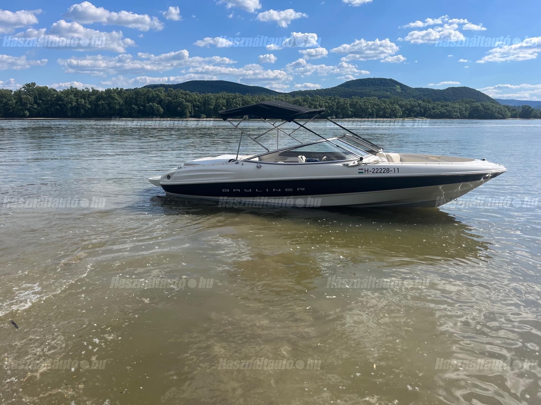 BAYLINER 2003 - 1