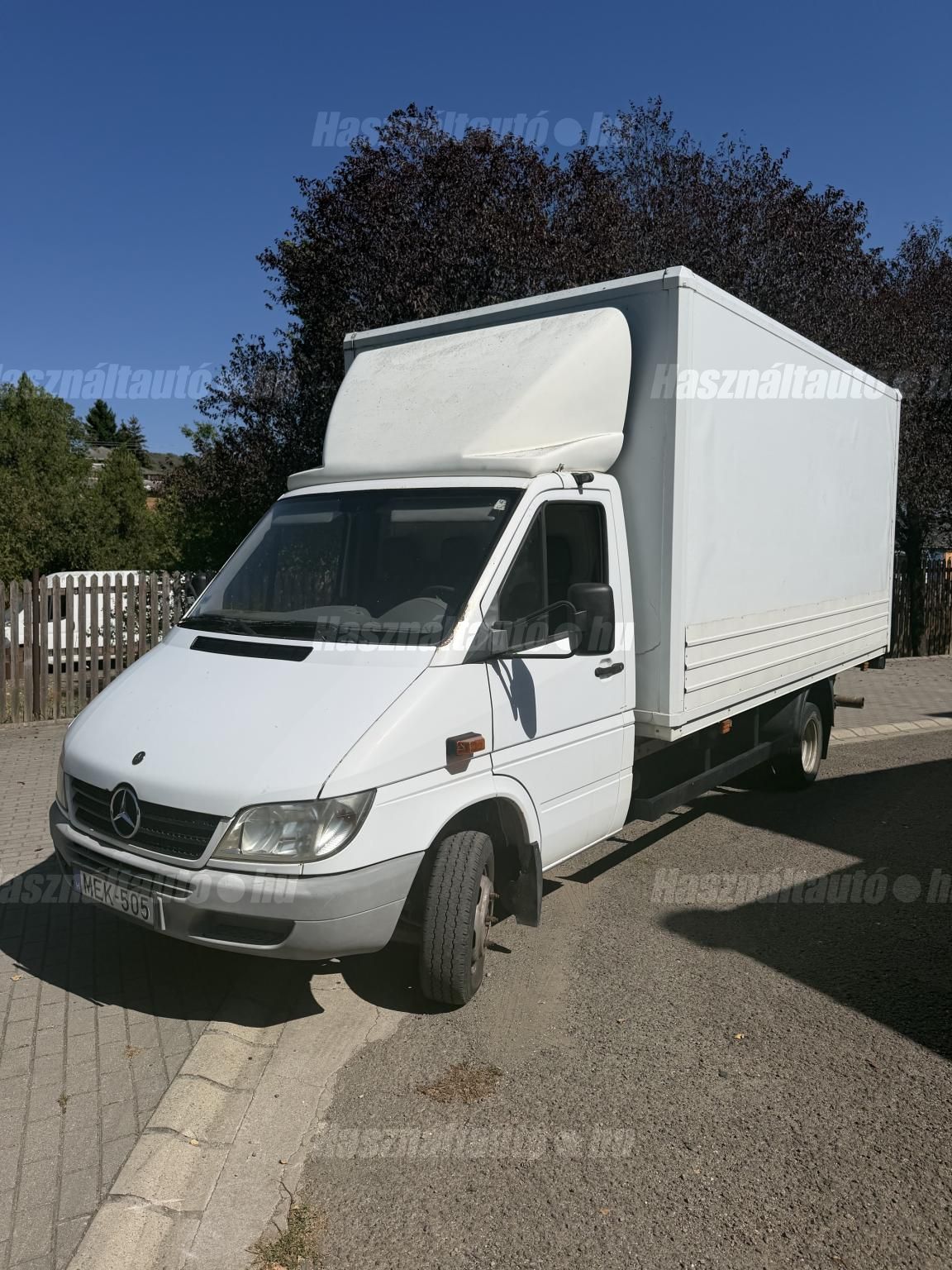 Mercedes 413CDI emelőfalas