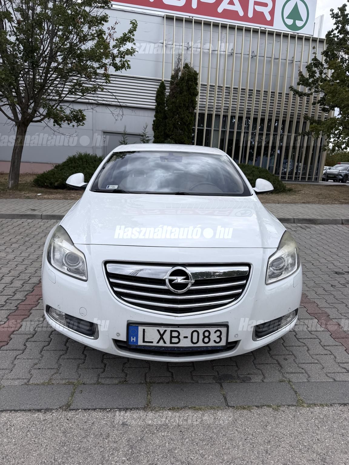 OPEL INSIGNIA 2011/6 - 1