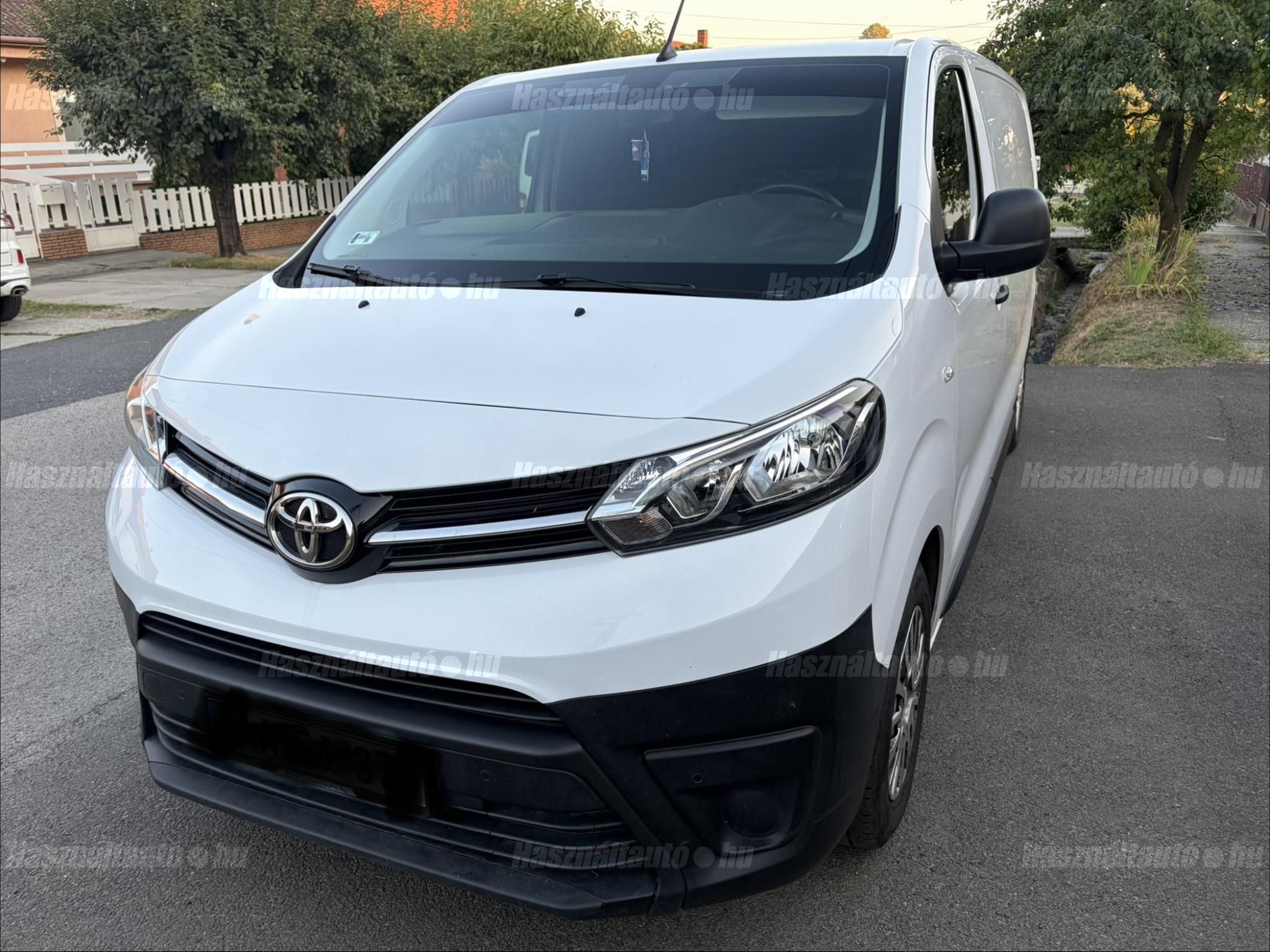 TOYOTA PROACE 2022/12 - 1