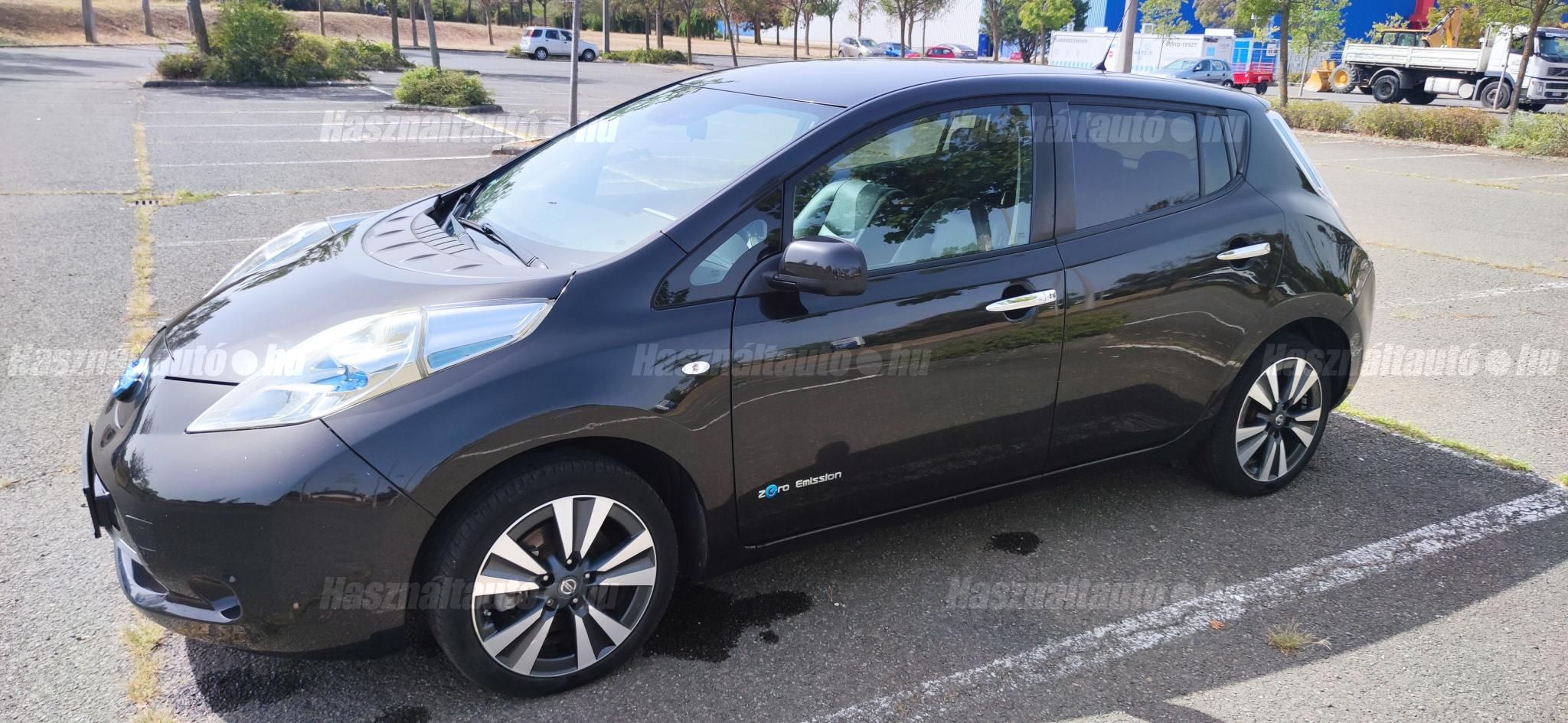 NISSAN LEAF 2016/12 - 1