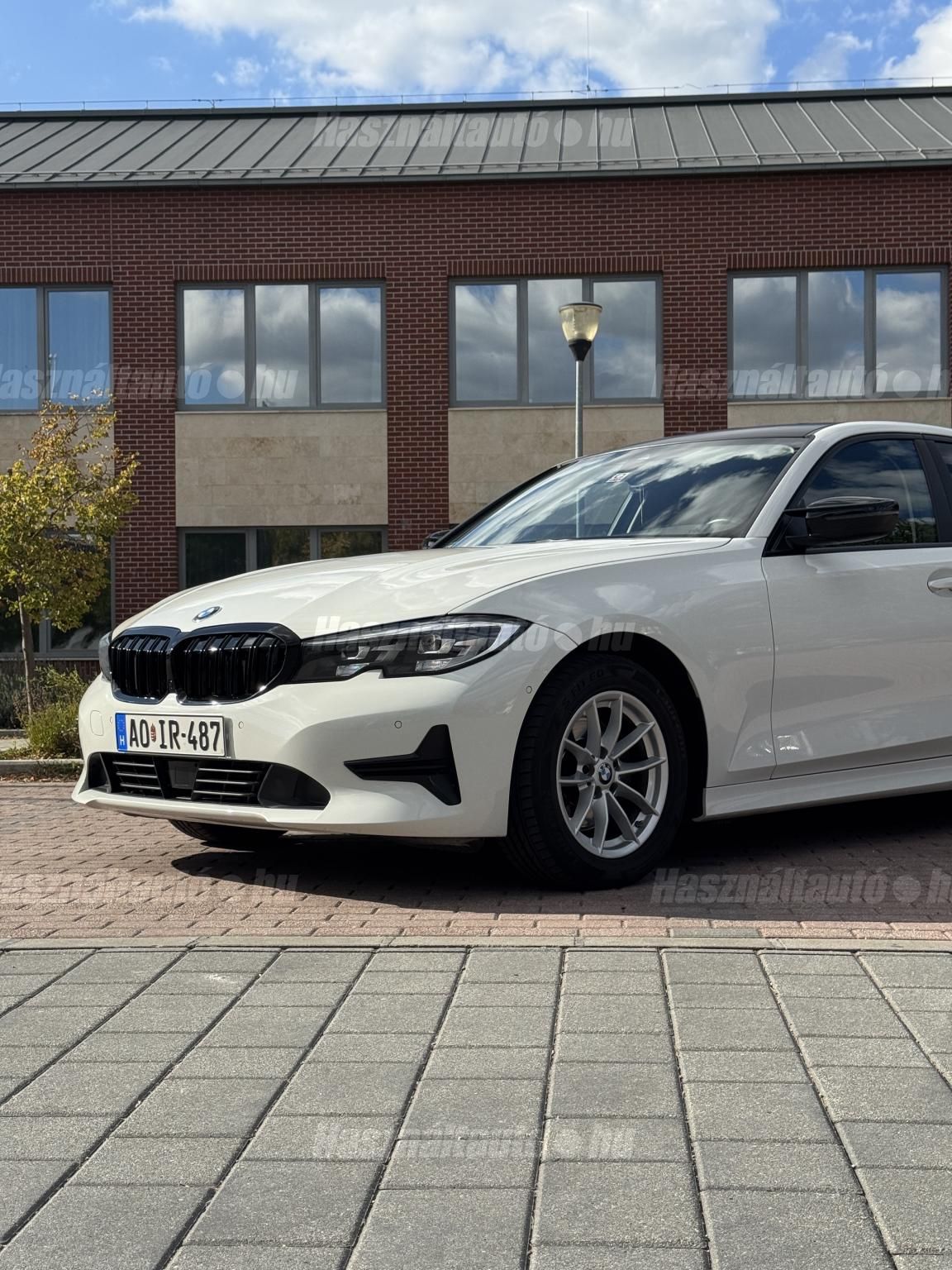 BMW 320 2019/3 - 1