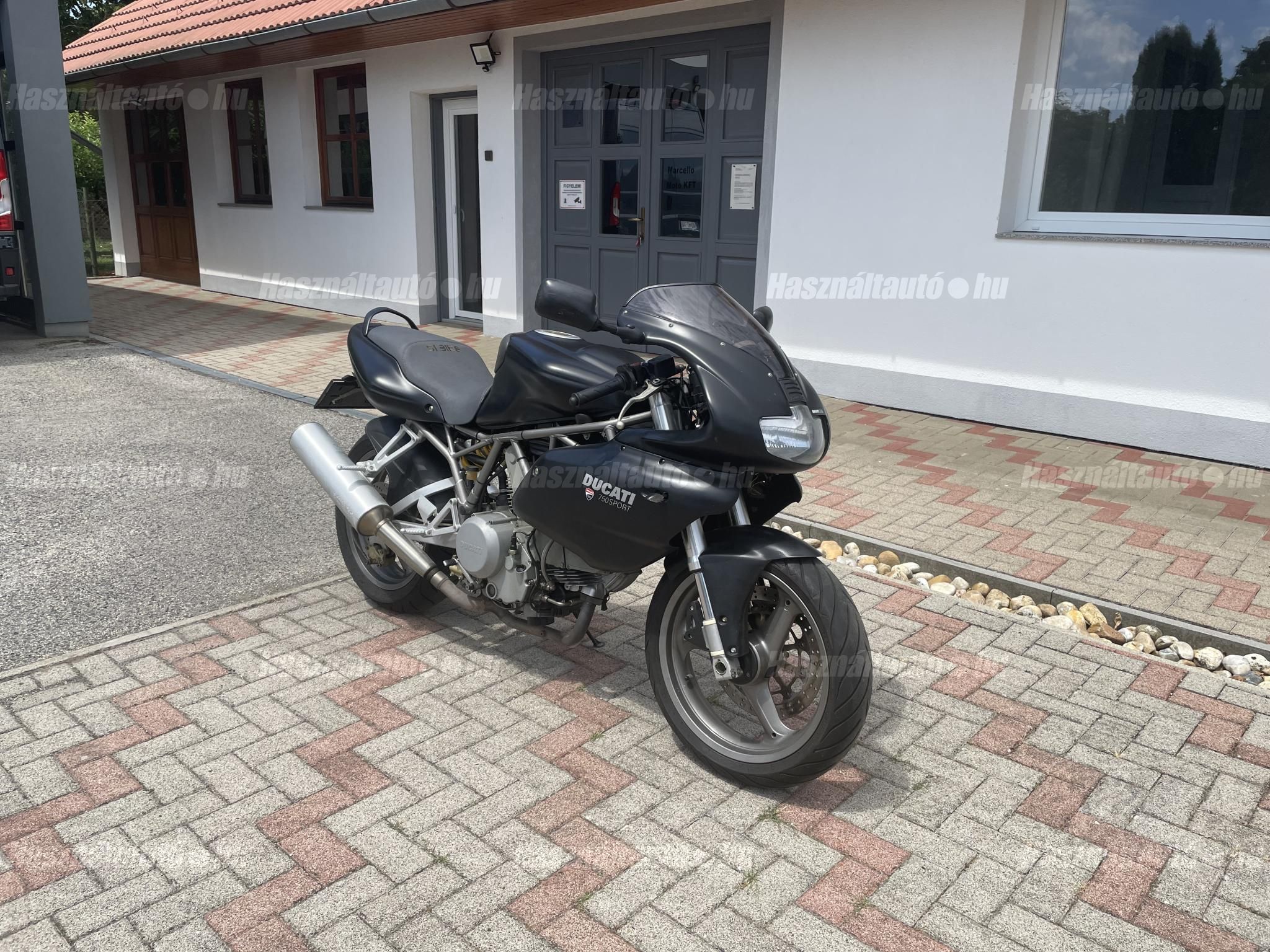 DUCATI 750 2001/7 - 1