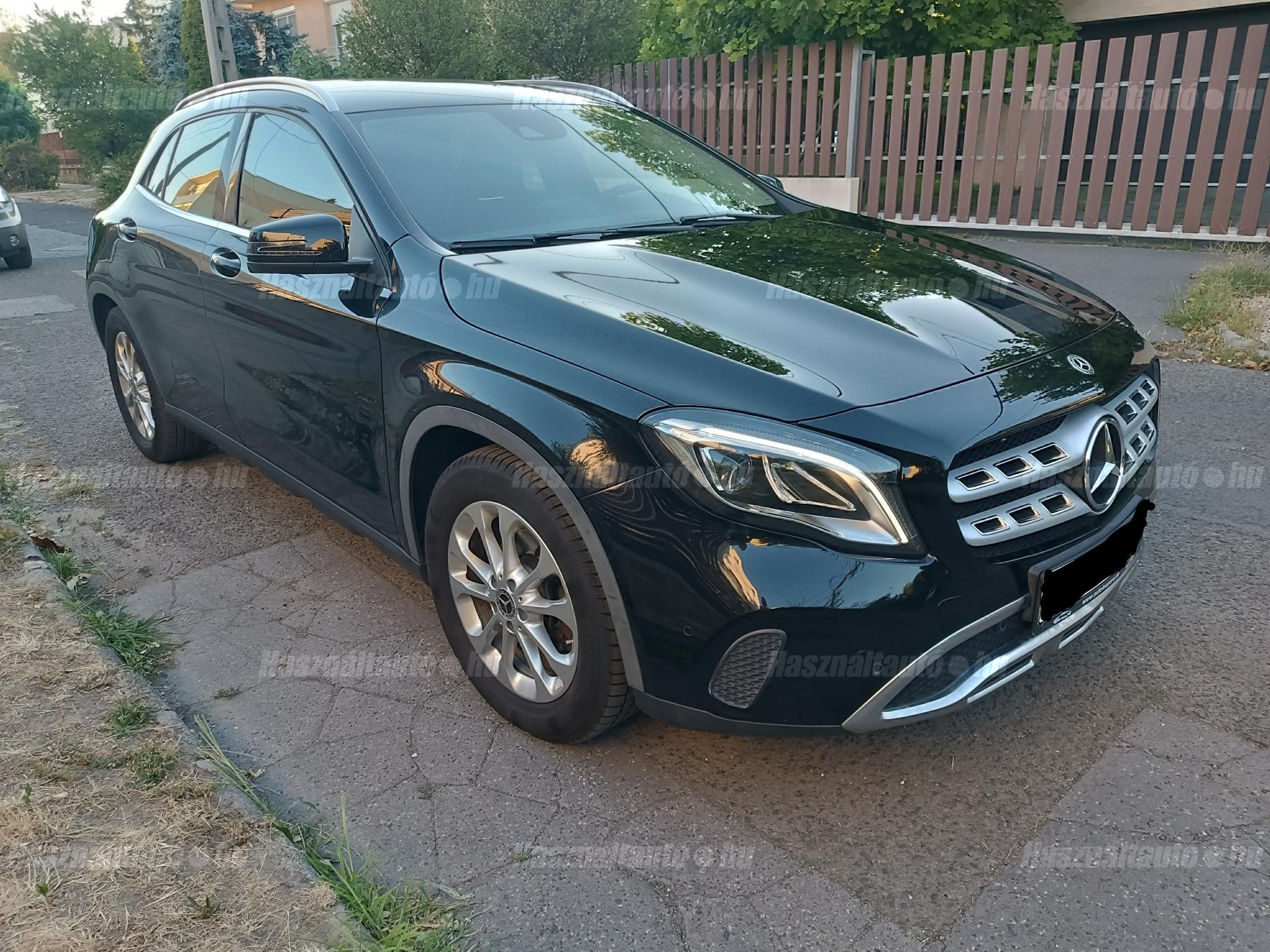 MERCEDES-BENZ GLA 180 2019/4 - 1