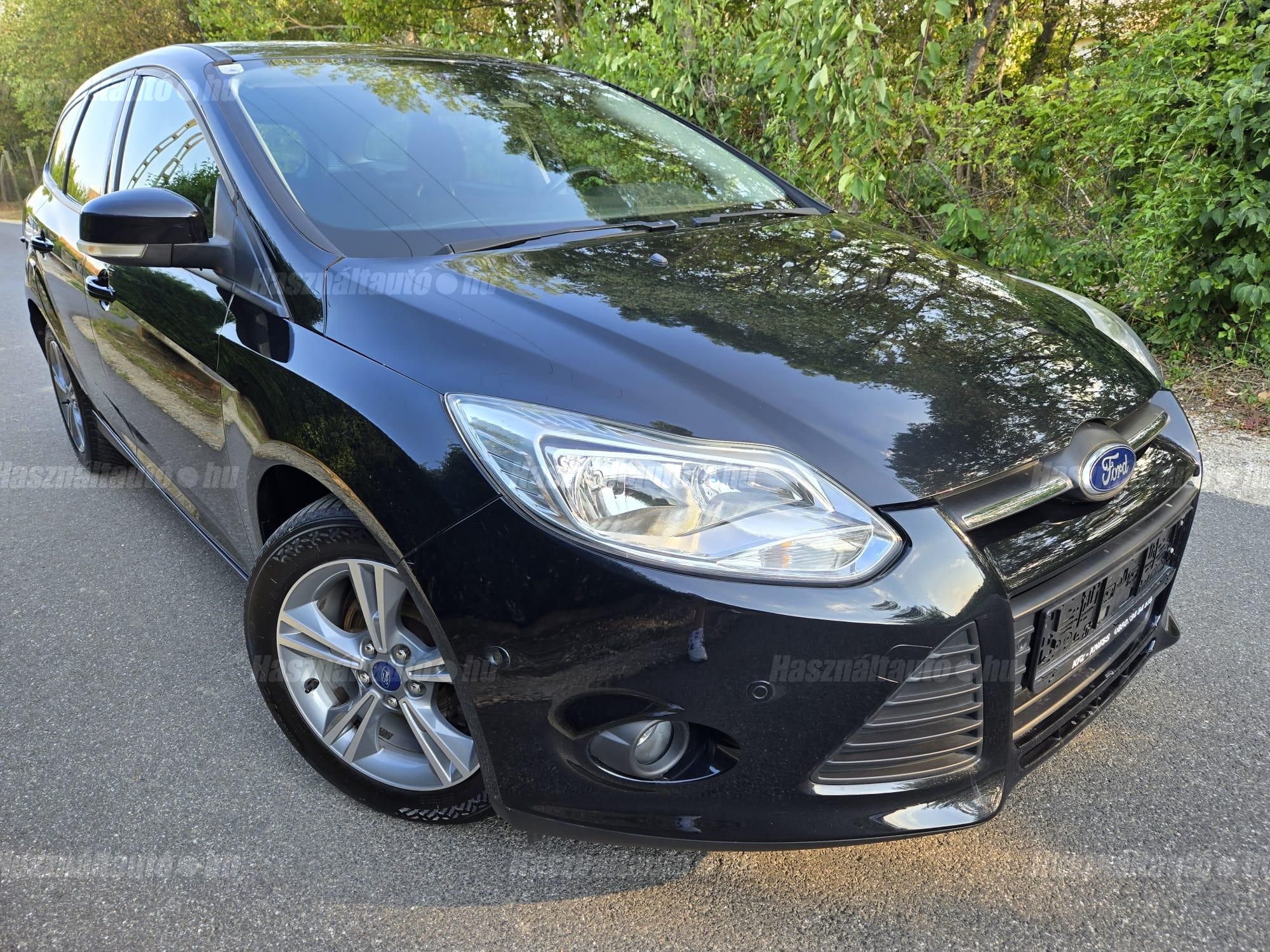 FORD FOCUS 2014/5 - 1