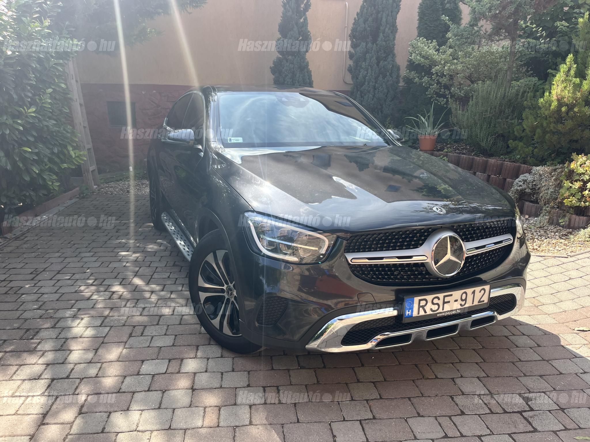 MERCEDES-BENZ GLC 220 2019/8 - 1