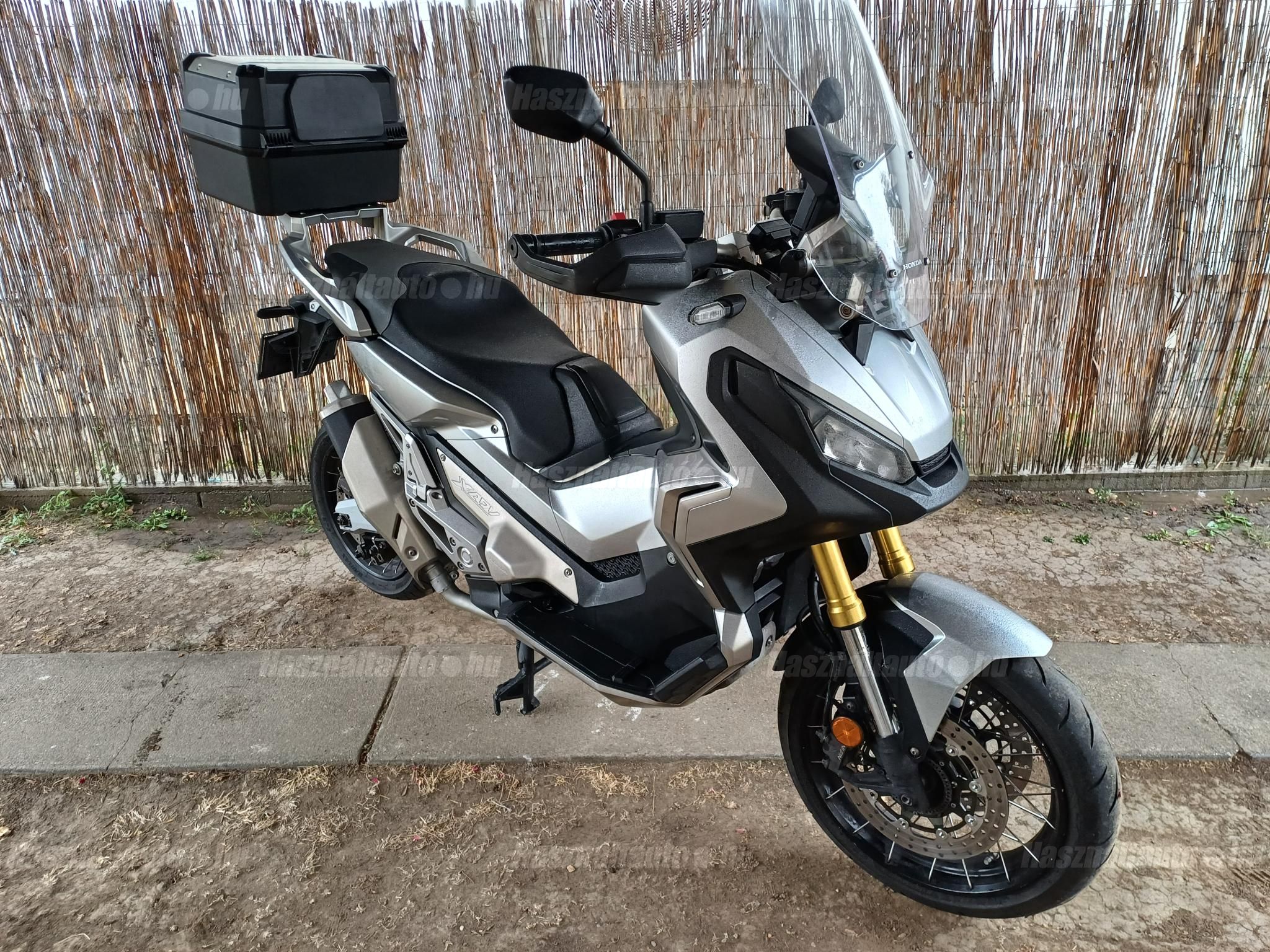 HONDA X-ADV 2017/7 - 1