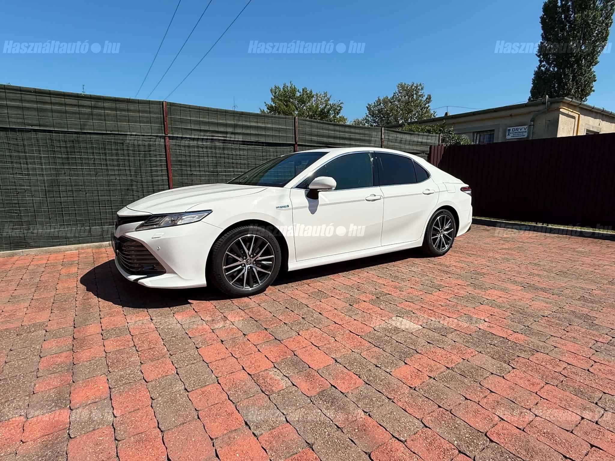 TOYOTA CAMRY 2019/12 - 1