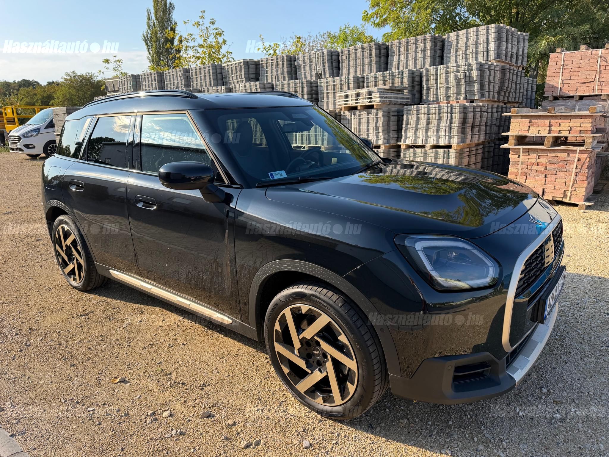 MINI COUNTRYMAN 2024/11 - 1