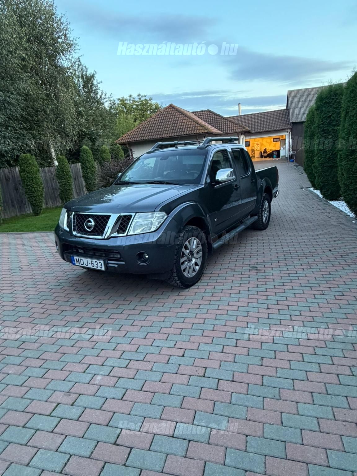 NISSAN NAVARA 2012/8 - 1