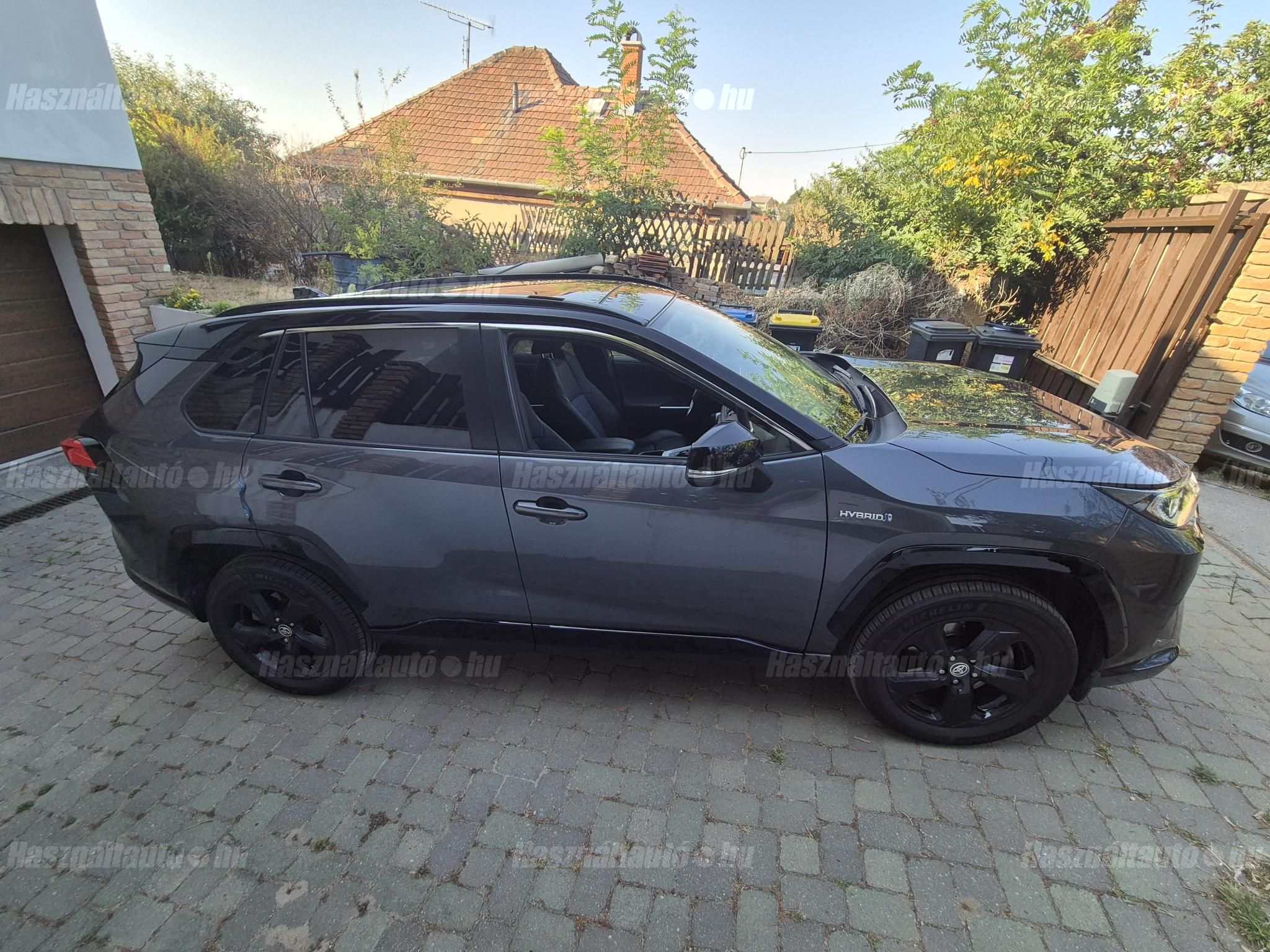 TOYOTA RAV 4 2021/8 - 1