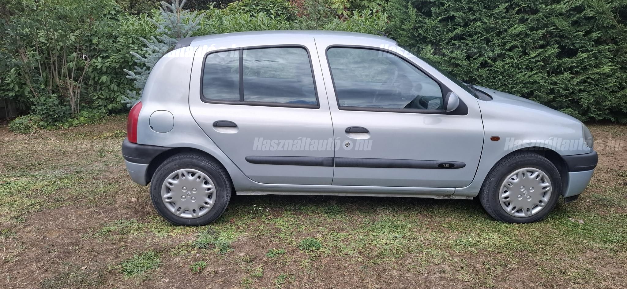 RENAULT CLIO 1999/9 - 1