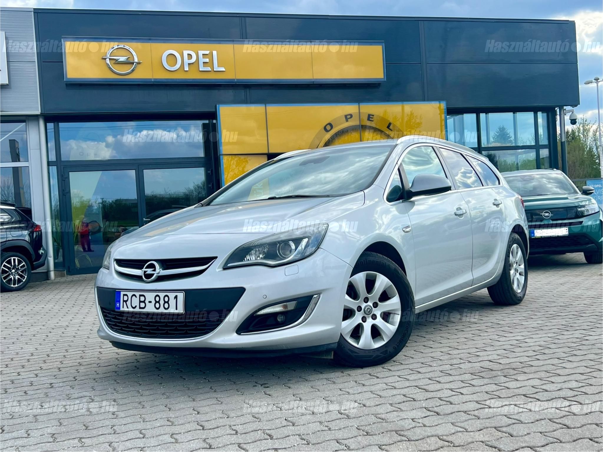 OPEL ASTRA J 2015/4 - 1