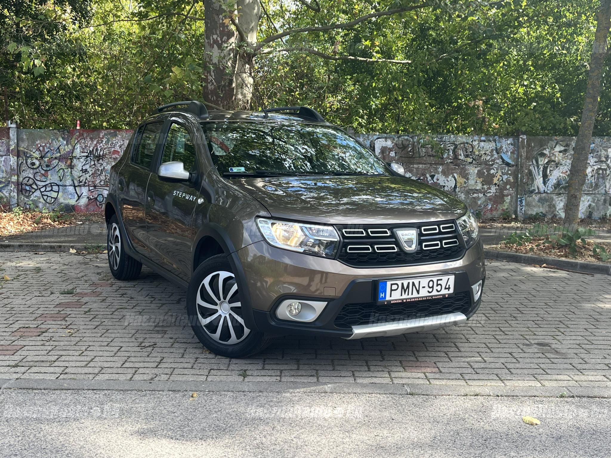 DACIA SANDERO 2017/11 - 1