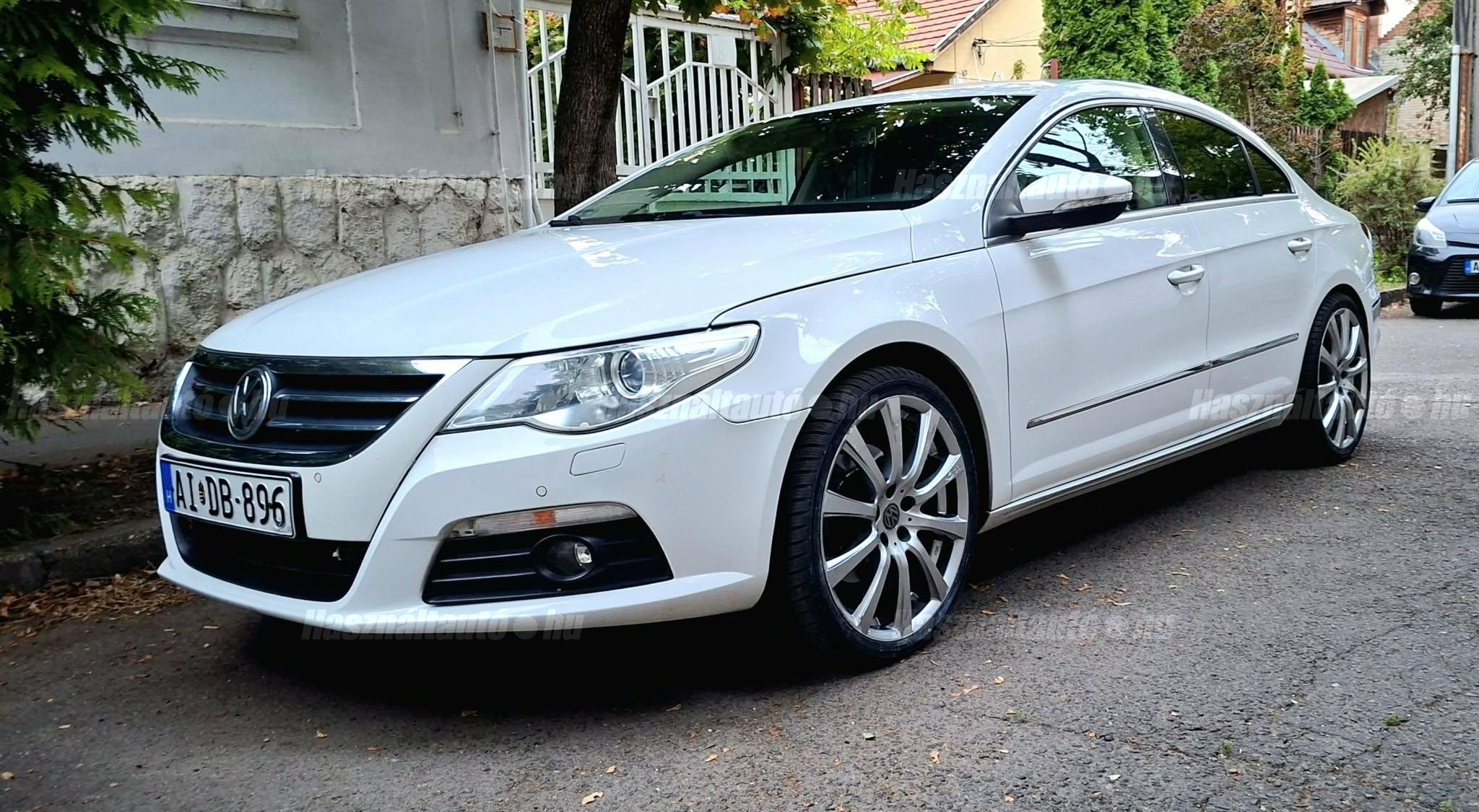 VOLKSWAGEN PASSAT CC 2011 - 1