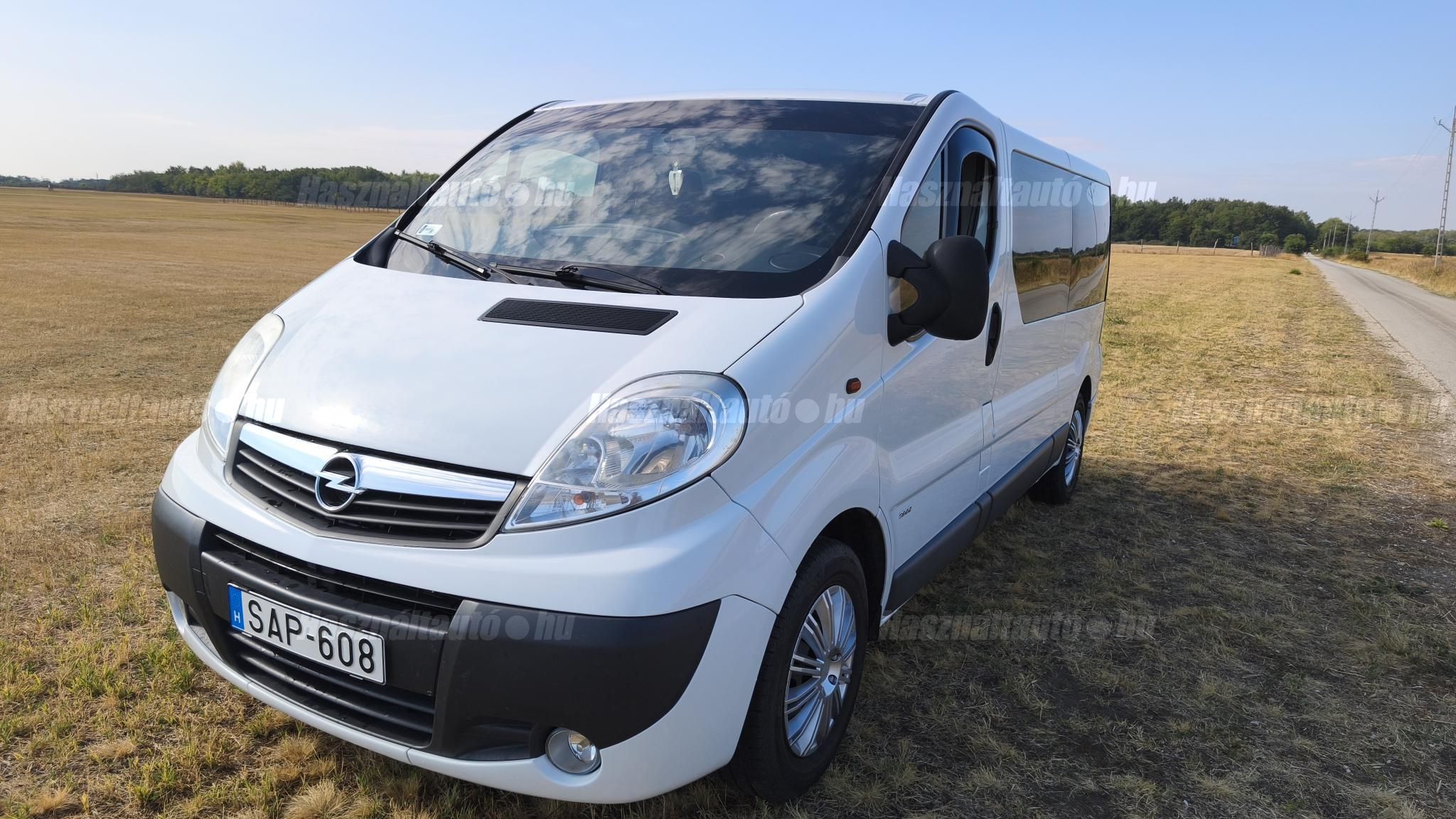 OPEL VIVARO 2014/4 - 1