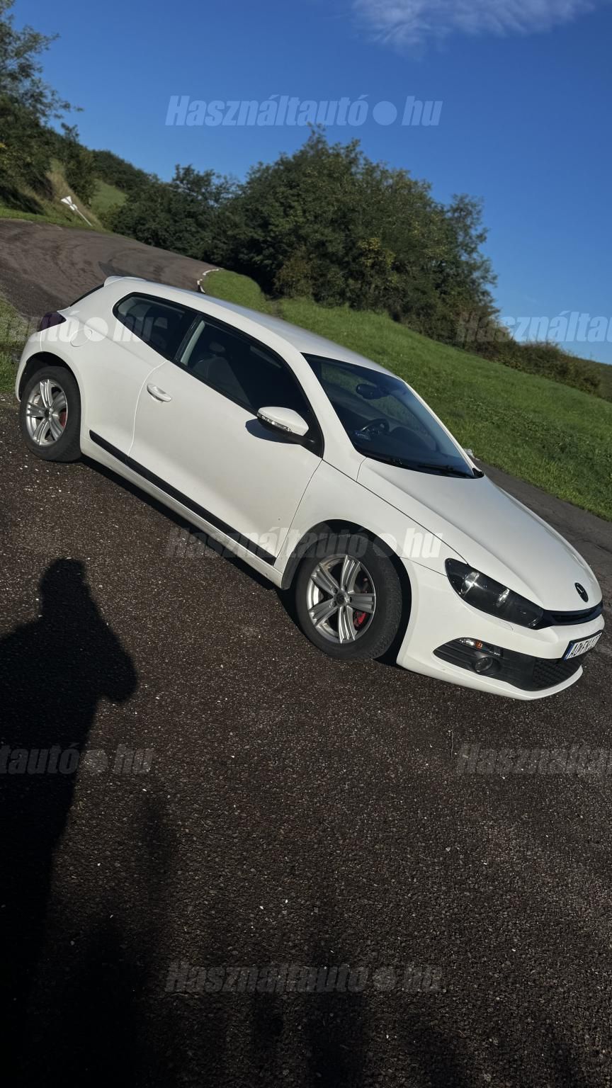 VOLKSWAGEN SCIROCCO 2011/3 - 1